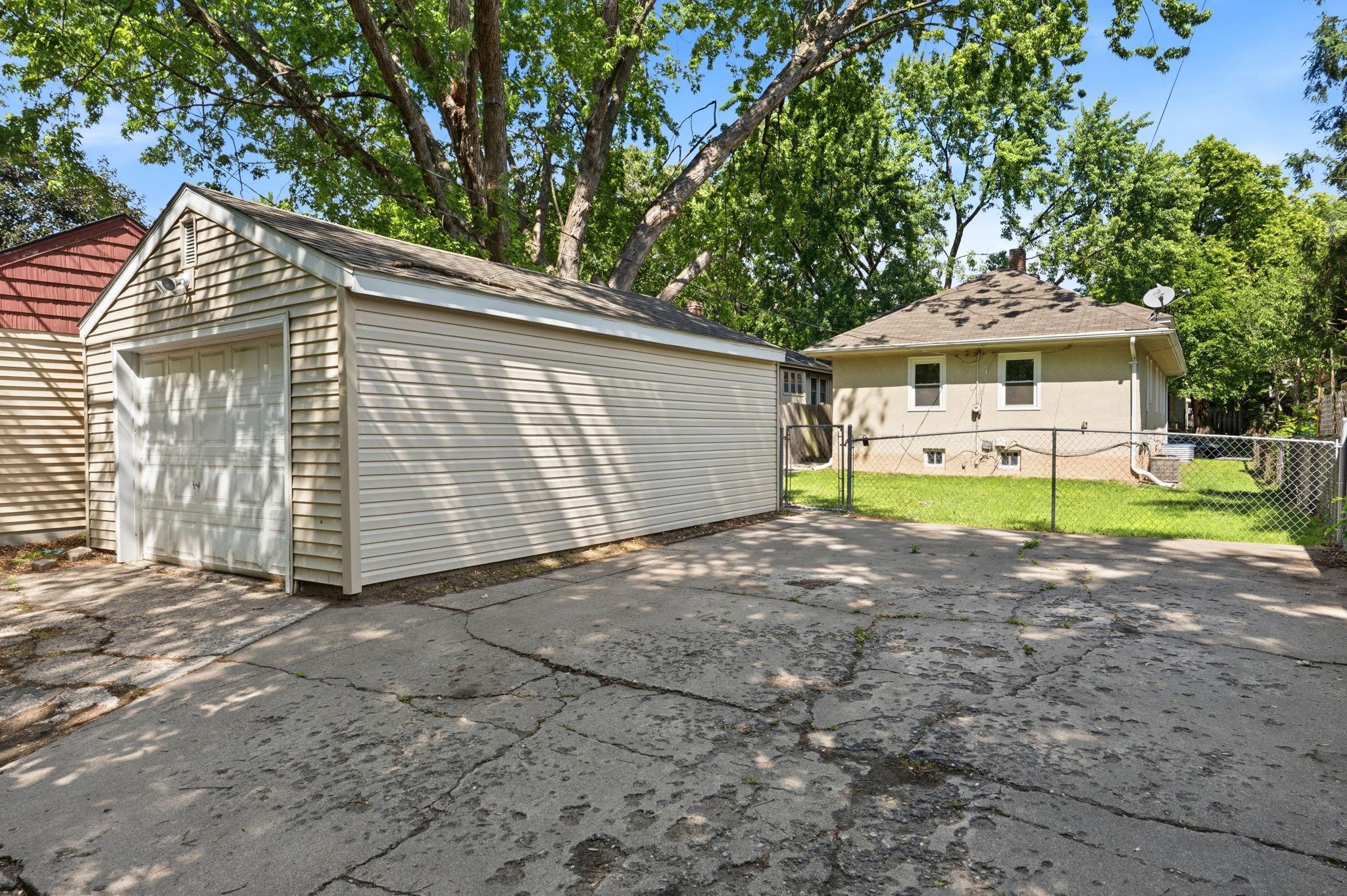 3407 Logan Ave N, Minneapolis, MN 55412