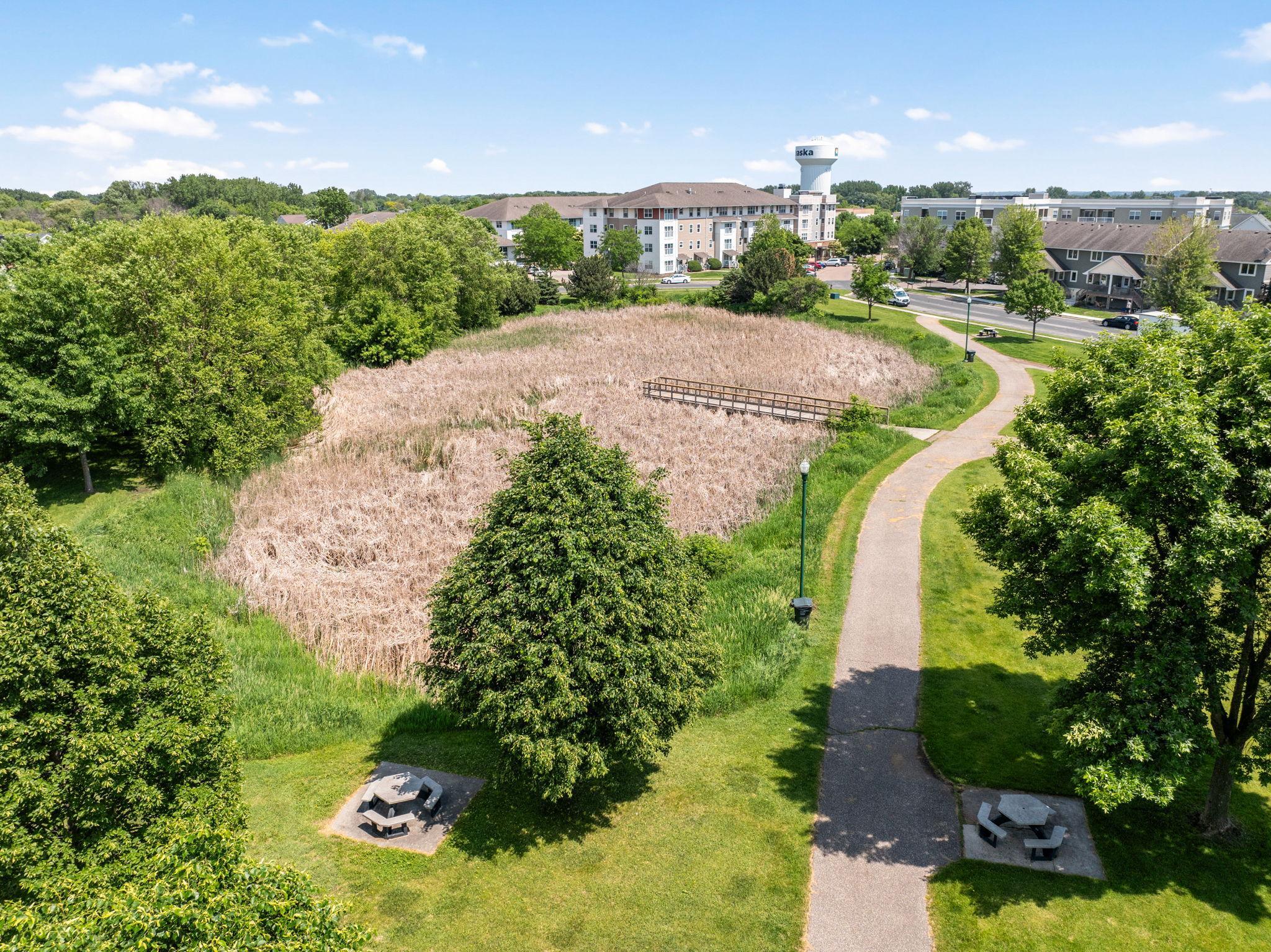 3062 Walden Dr, Chaska, MN 55318