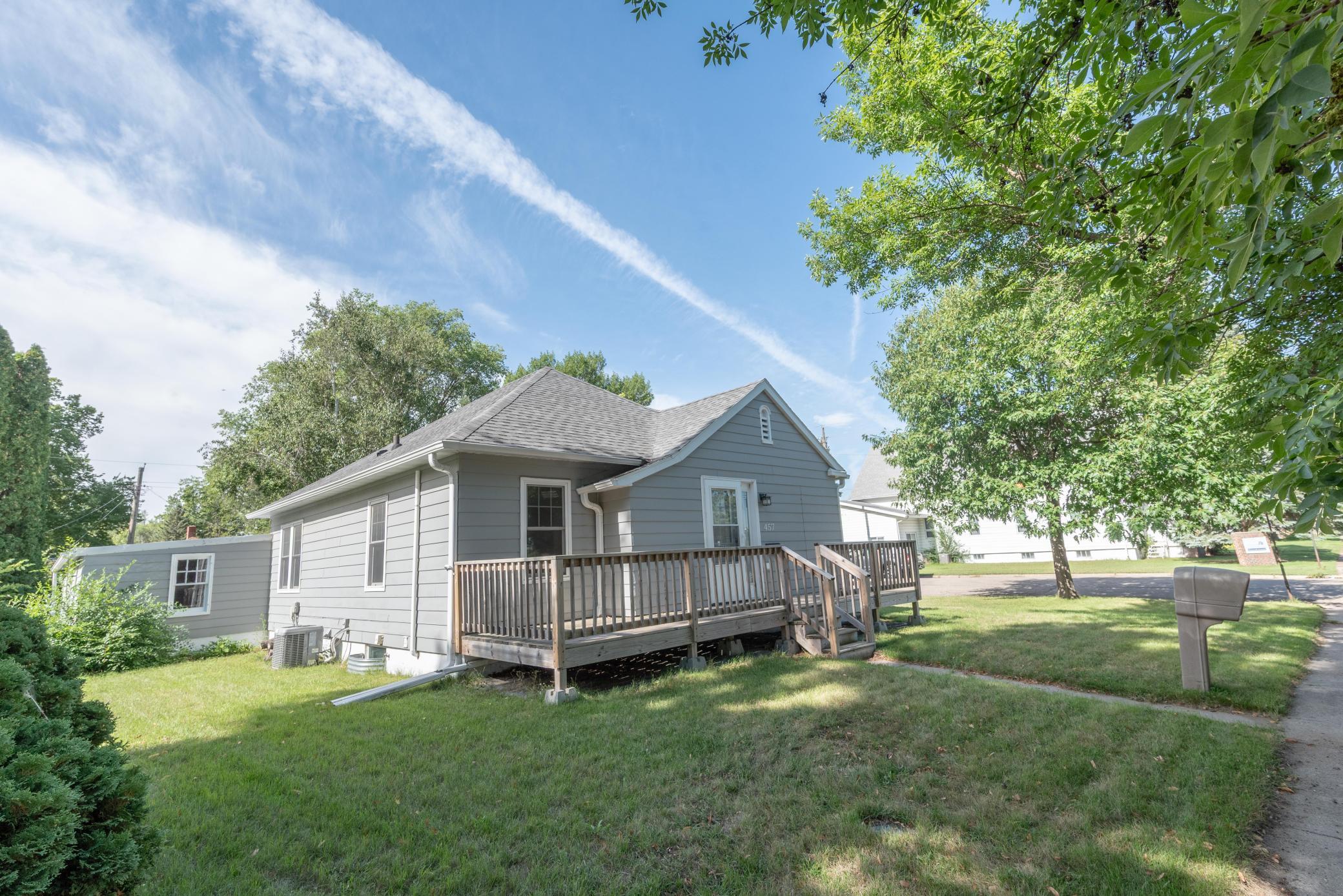 457 2nd St SW, Perham, MN 56573