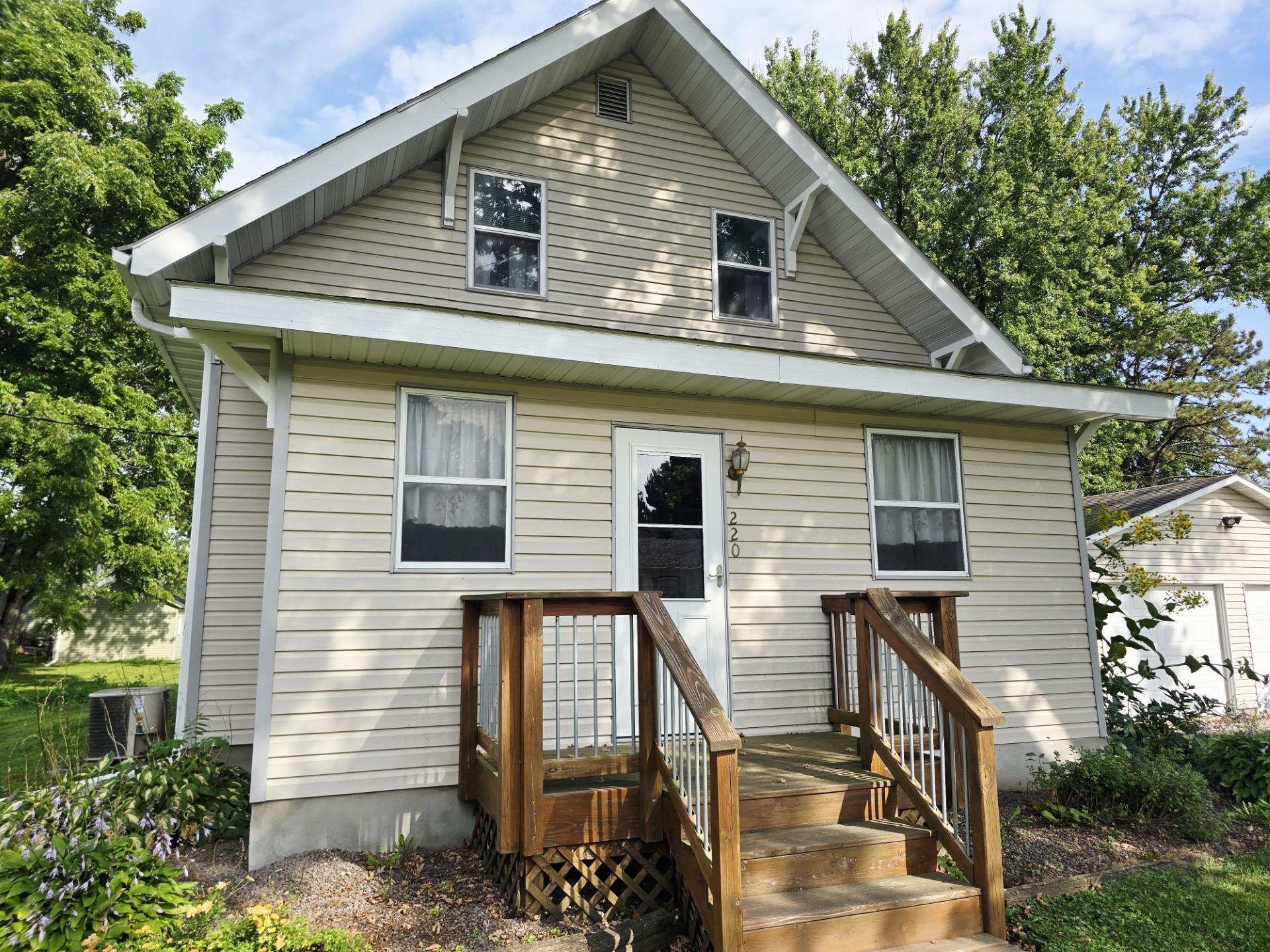220 2nd Ave SW, Harmony, MN 55939