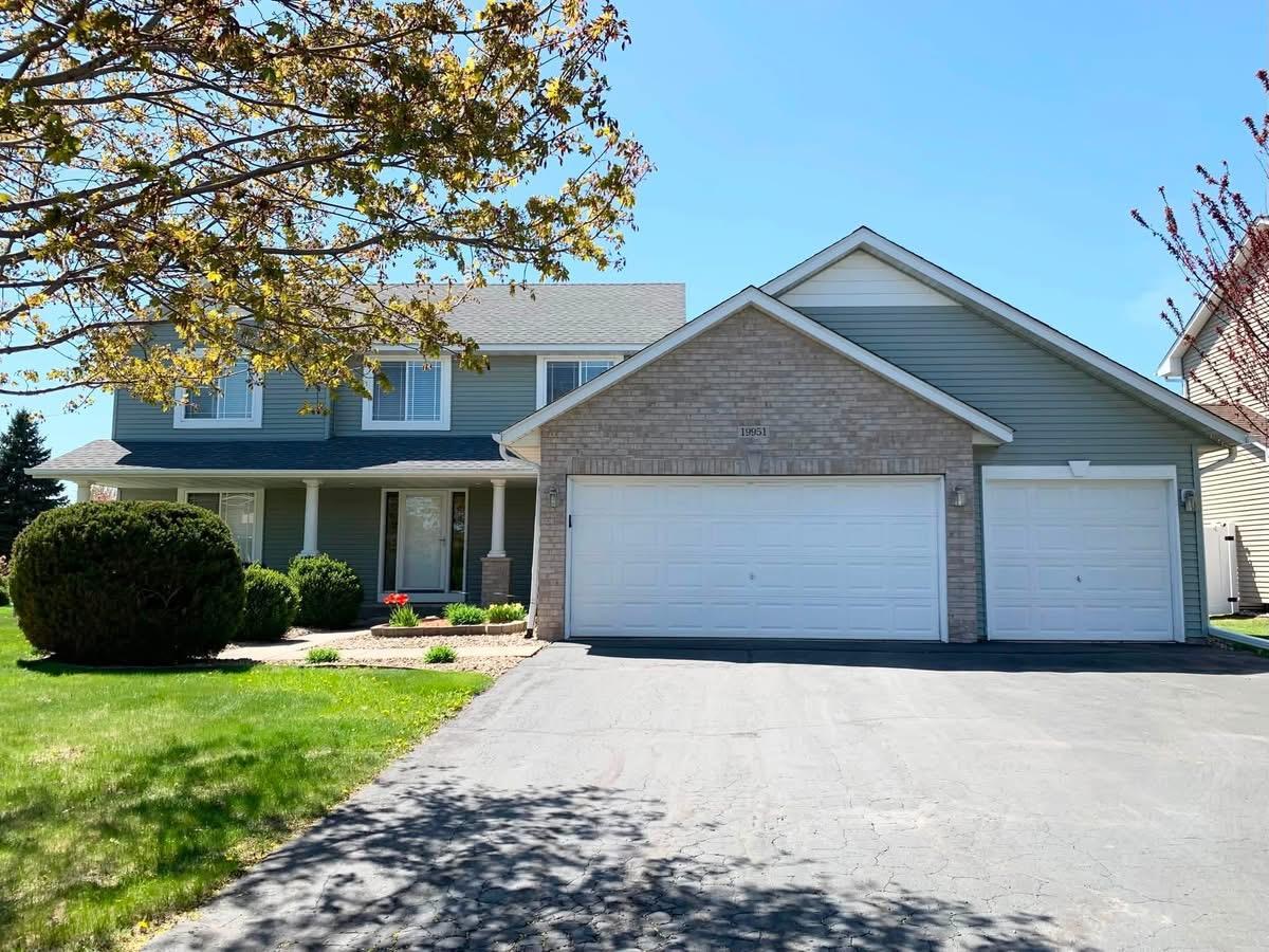 19951 Excelsior Ln, Farmington, MN 55024