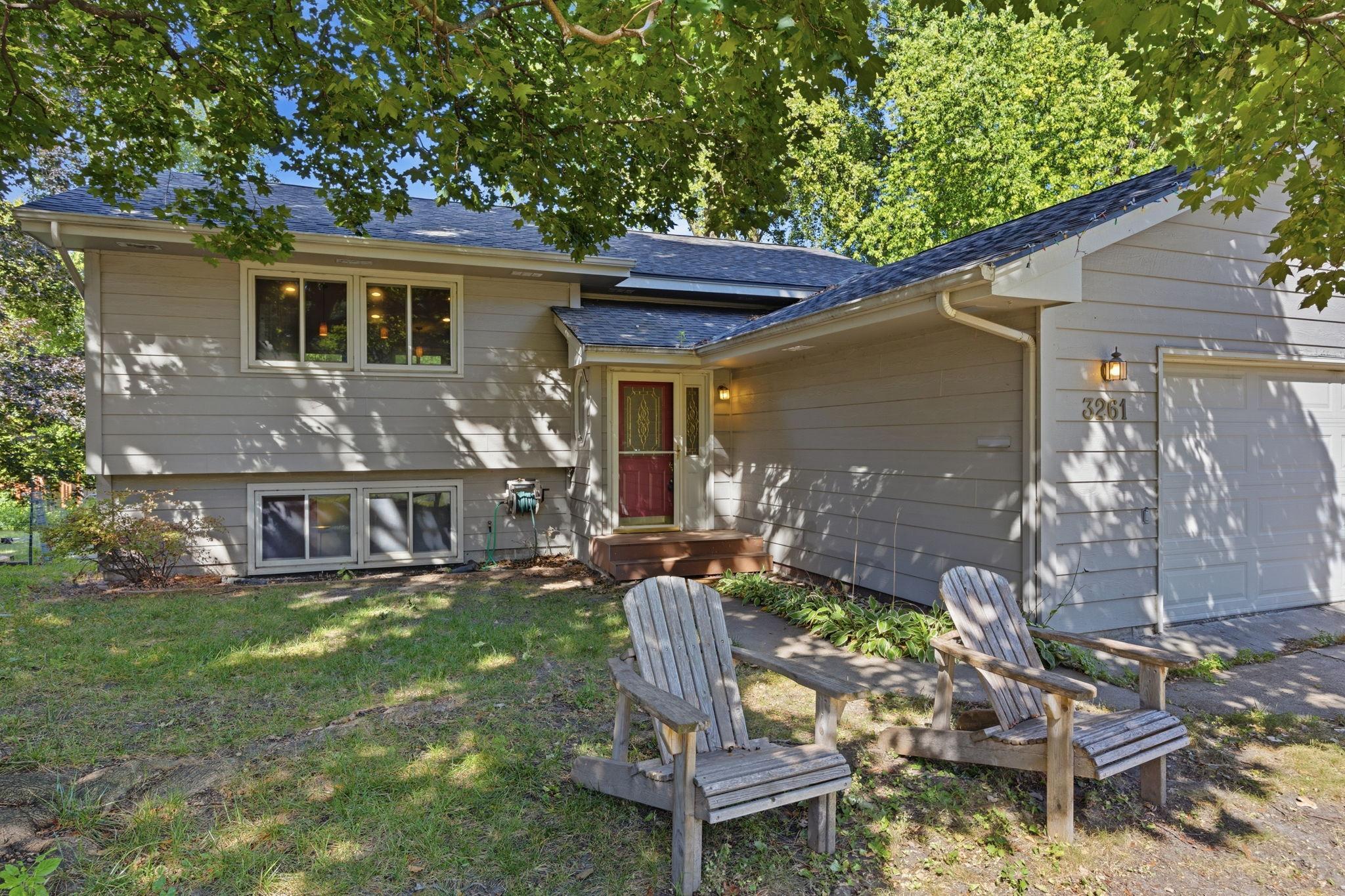 3261 Zane Ave N, Crystal, MN 55422