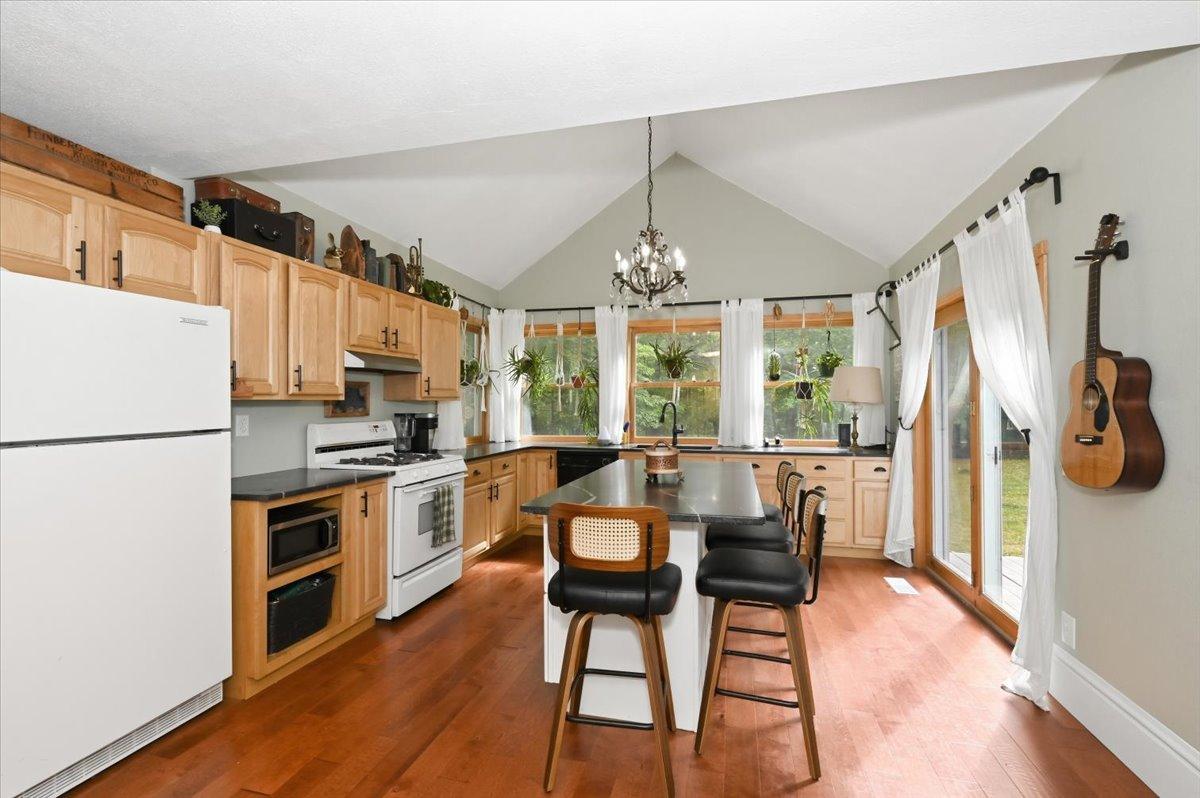 6988 S East Lake Blvd, Lake Nebagamon, WI 54849