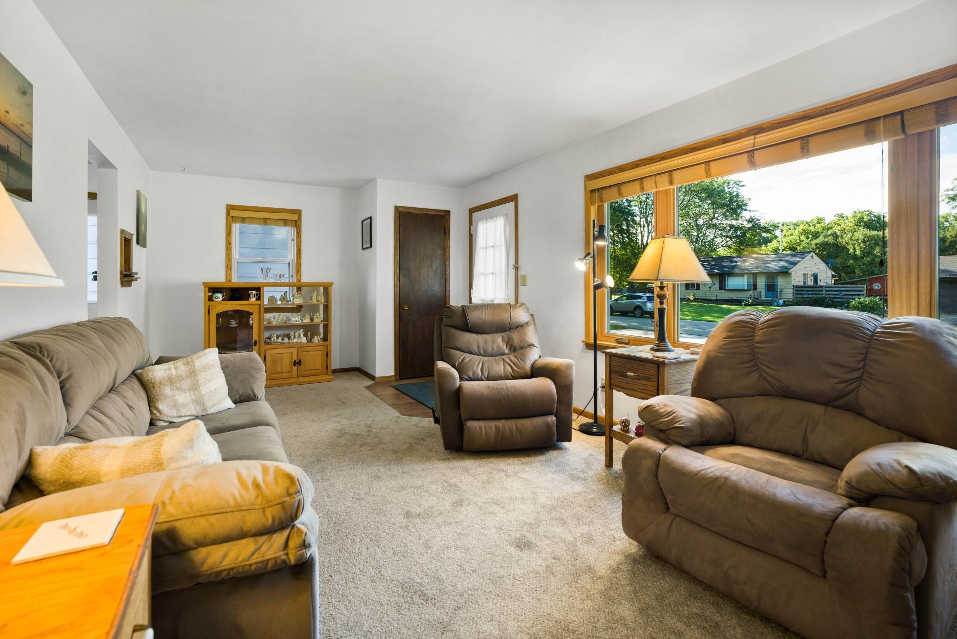 1303 26th St SE, Rochester, MN 55904