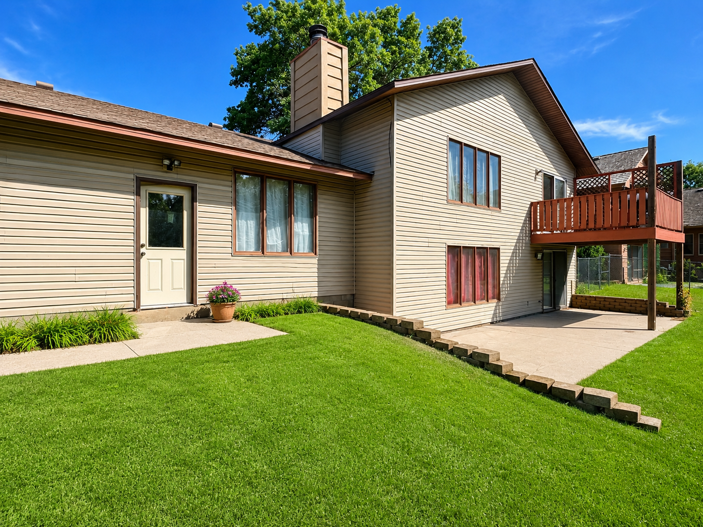 11963 Evergreen St NW, Coon Rapids, MN 55448