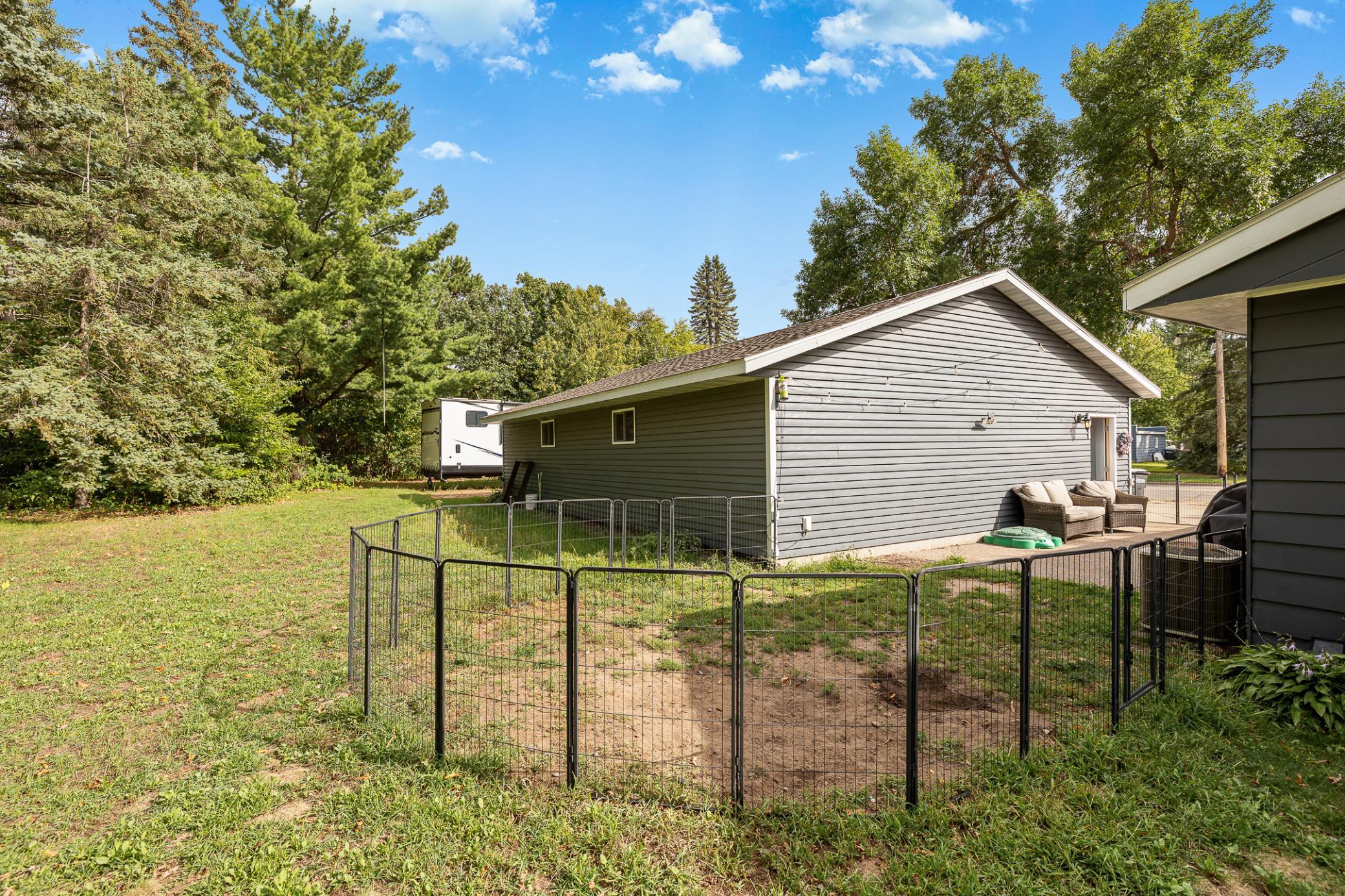 505 9th St SE, Little Falls, MN 56345