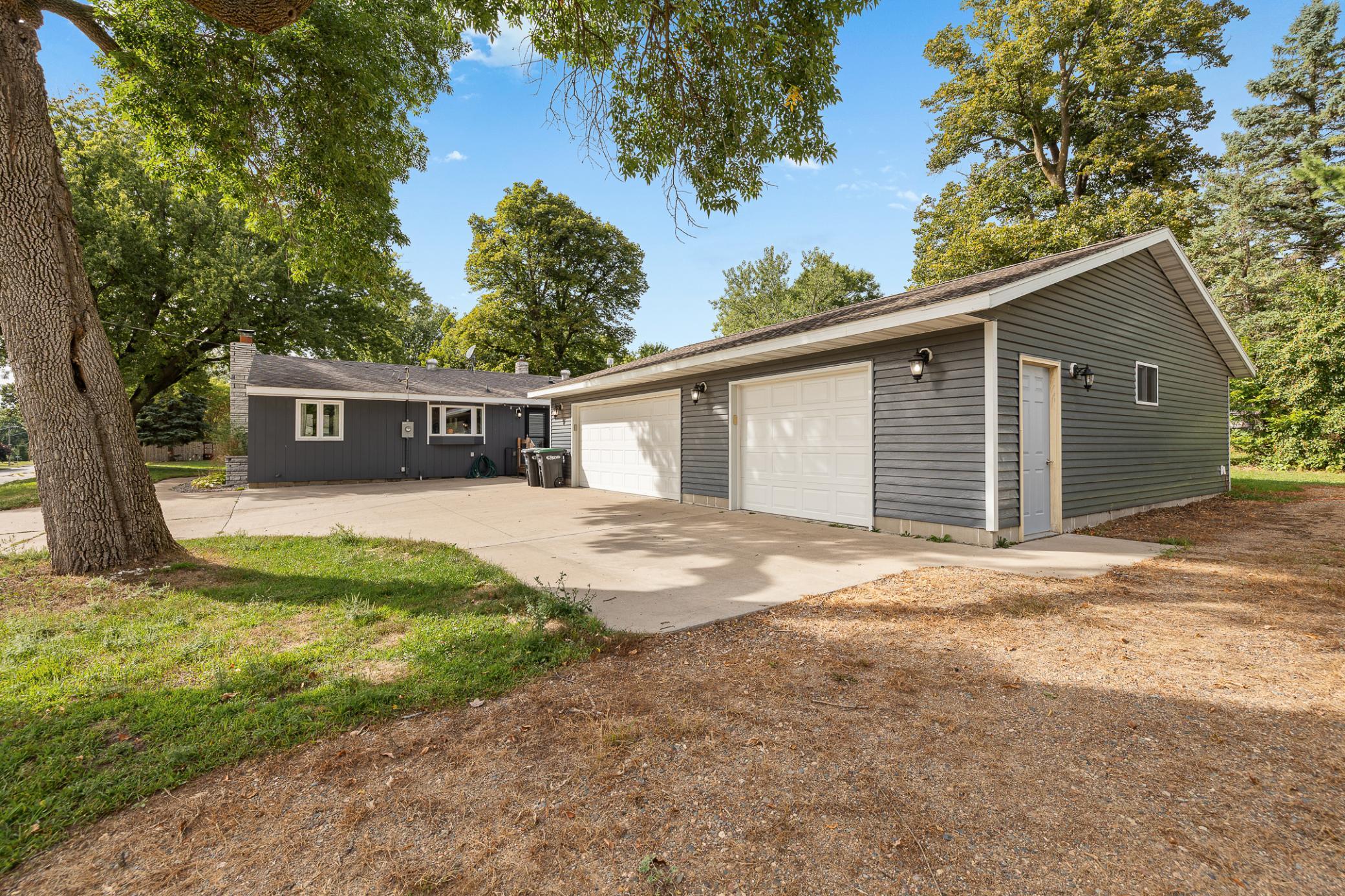 505 9th St SE, Little Falls, MN 56345