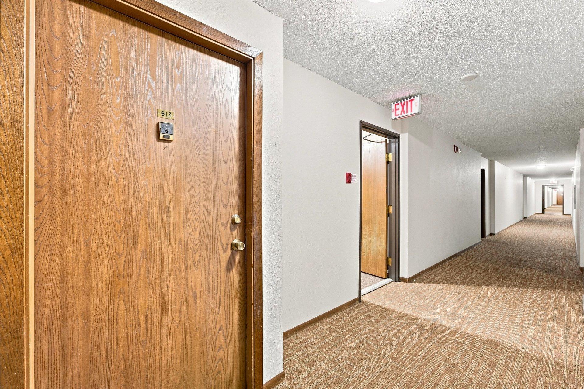 14630 Garrett Ave #613, Apple Valley, MN 55124