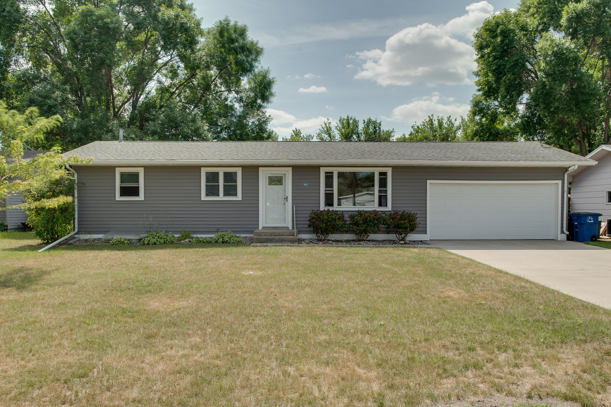 429 Brook Ave, Moorhead, MN 56560