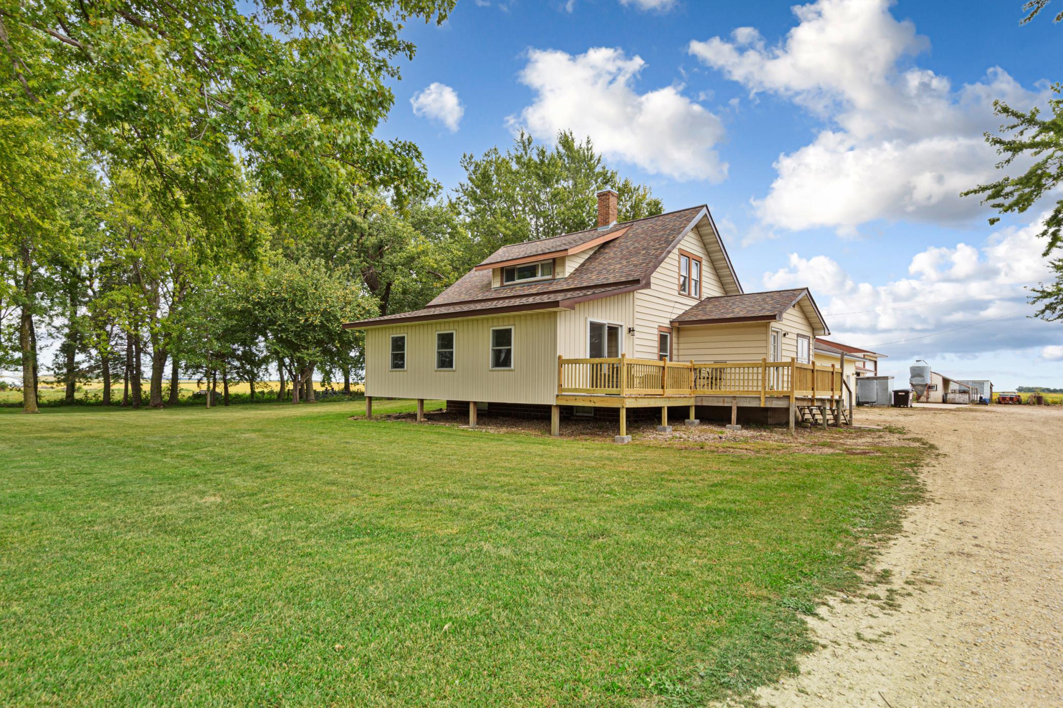 25115 Lamb Ave, Kenyon, MN 55946