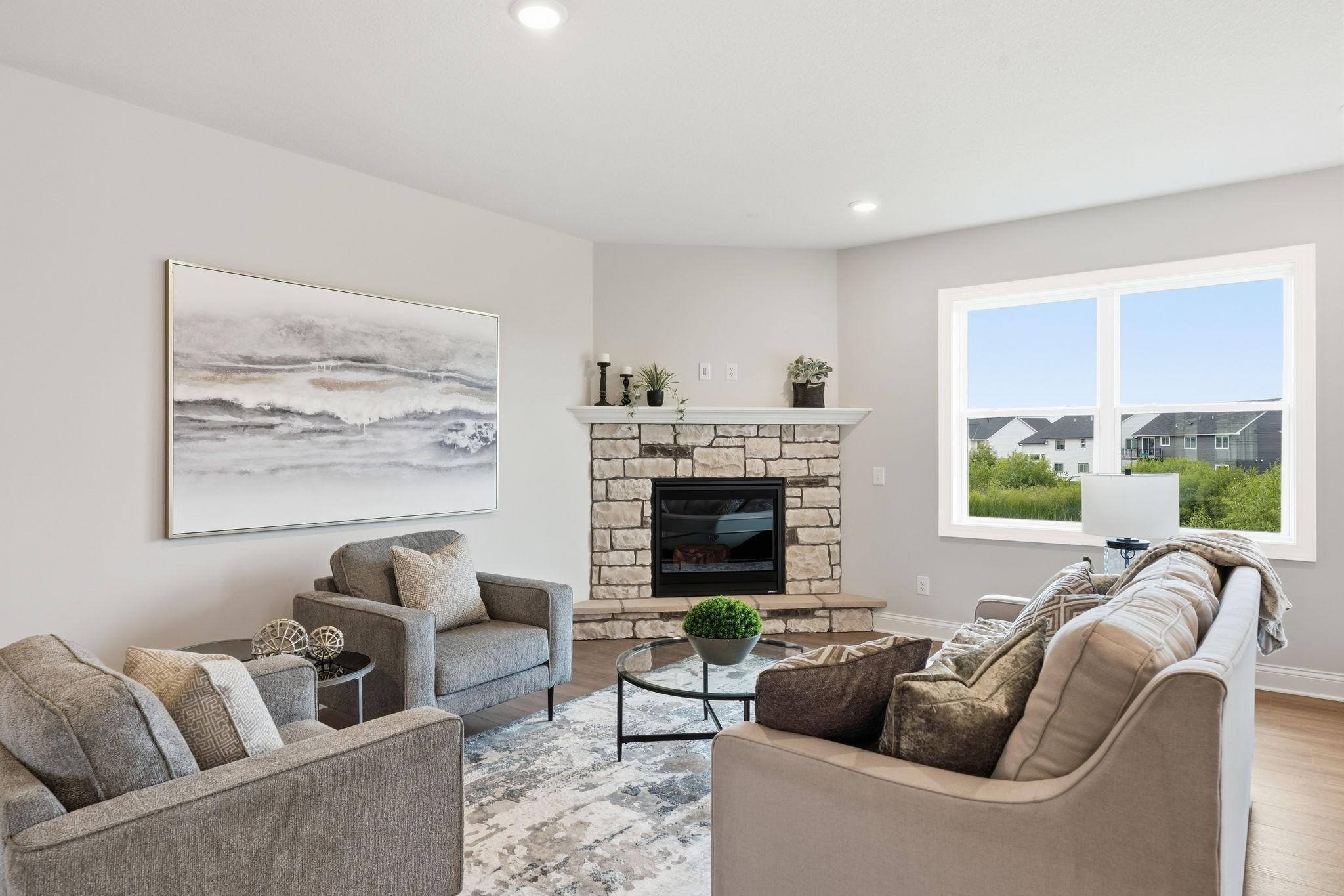 1727 Spruce St, Farmington, MN 55024
