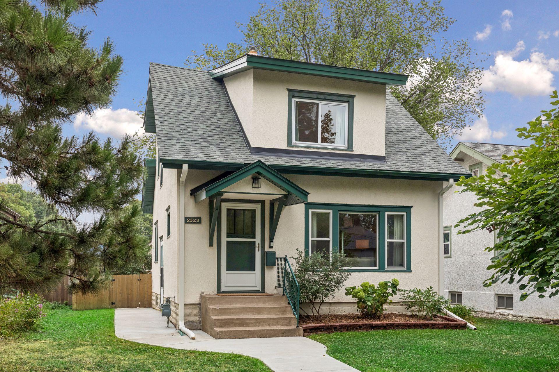 2523 Arthur St NE, Minneapolis, MN 55418