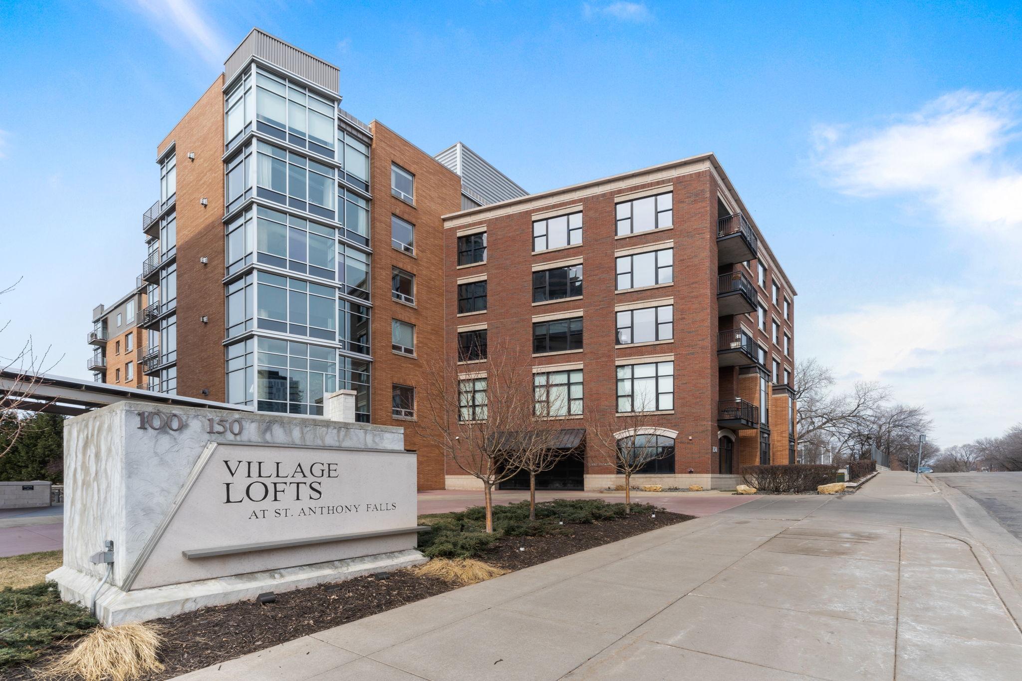 150 2nd St NE #B413, Minneapolis, MN 55413