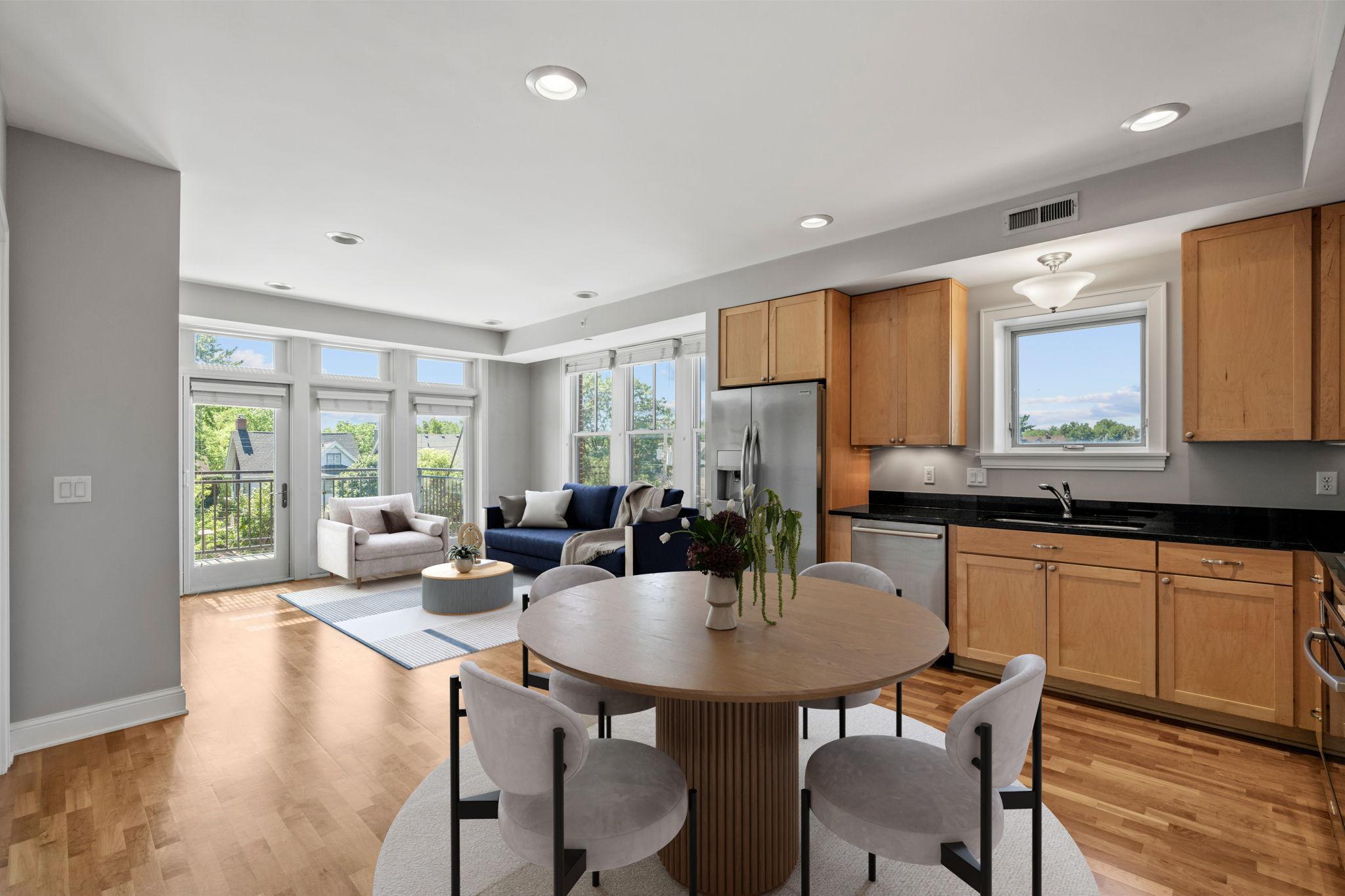 1060 Grand Ave #300, Saint Paul, MN 55105