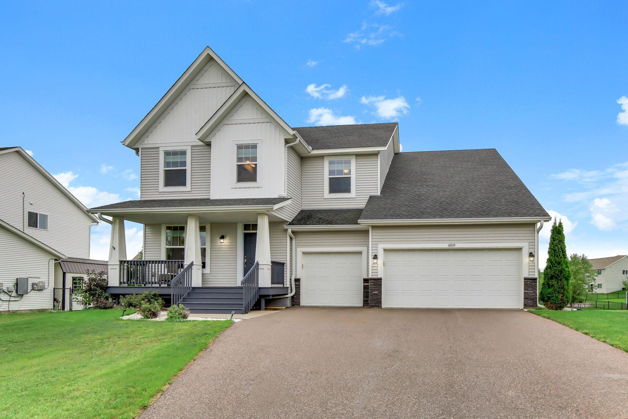 6609 96th St S, Cottage Grove, MN 55016