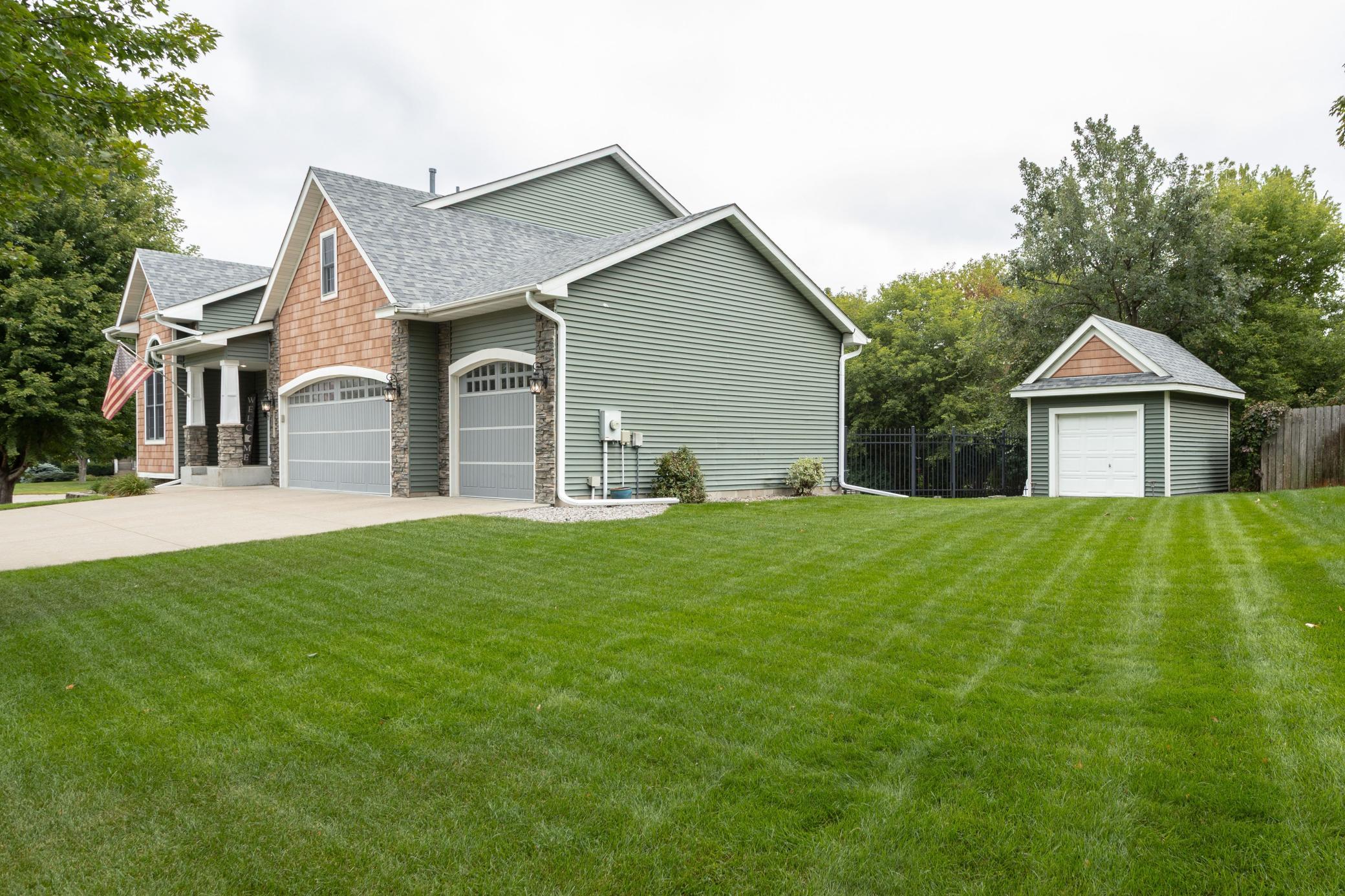 13995 Olive St NW, Andover, MN 55304