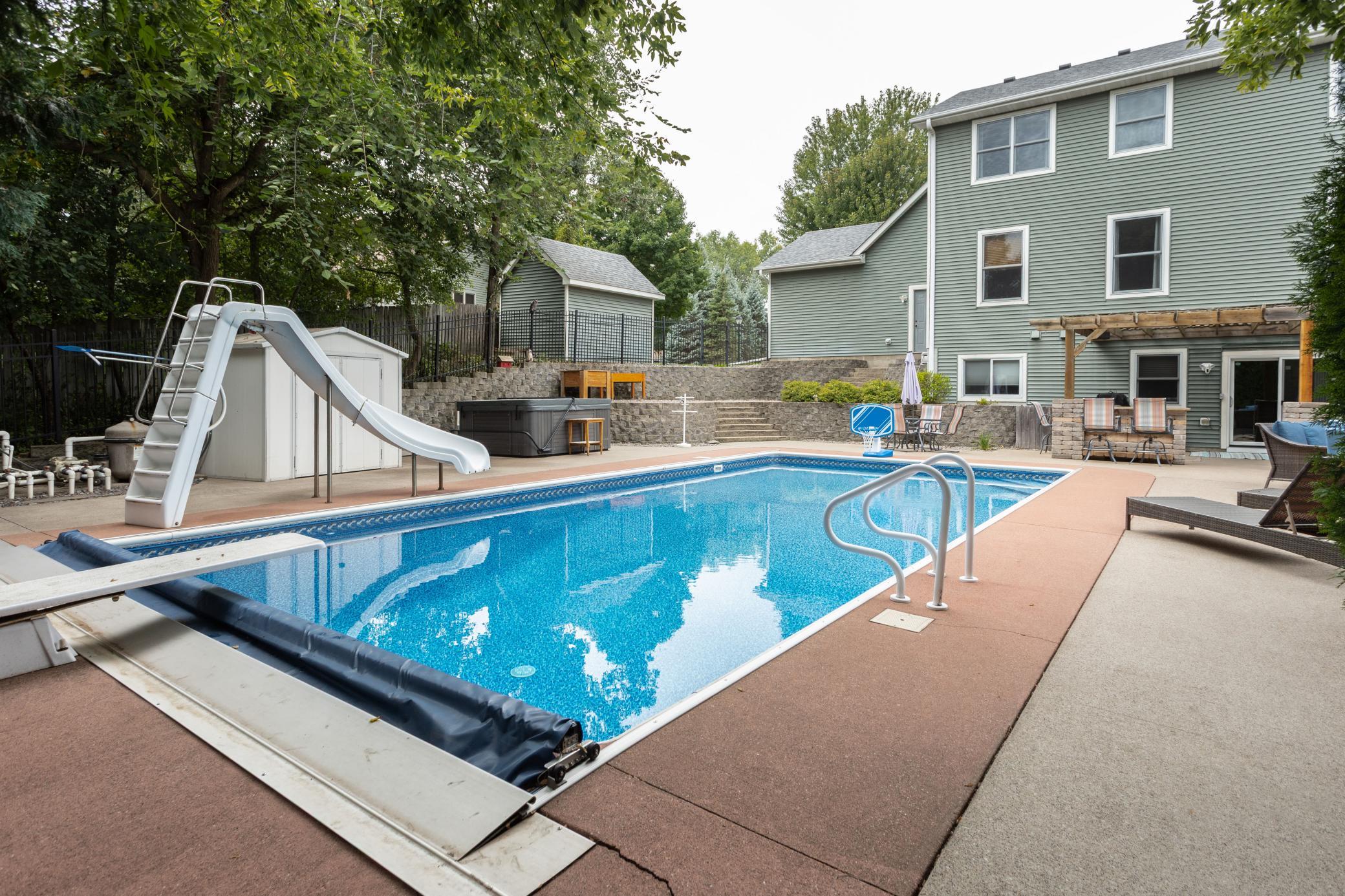 13995 Olive St NW, Andover, MN 55304