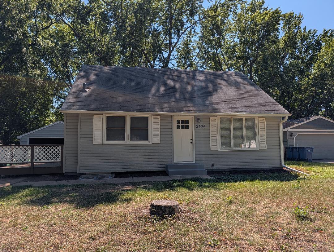2106 Richard Ave, White Bear Lake, MN 55110
