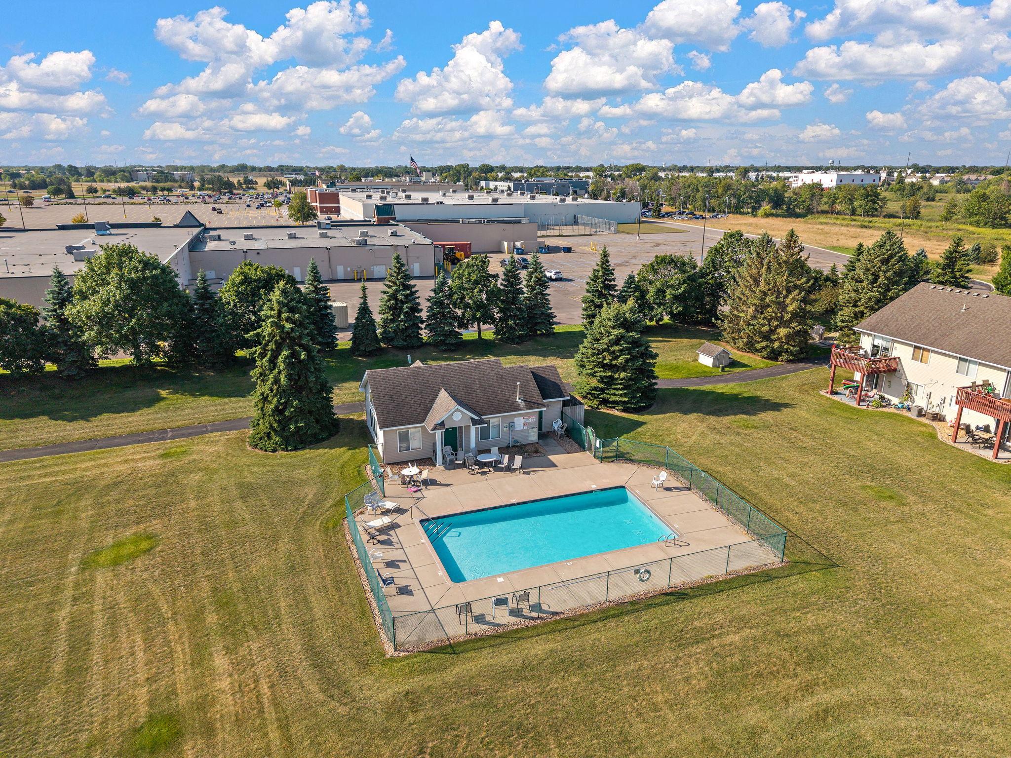 13228 Vintage St NW, Coon Rapids, MN 55448