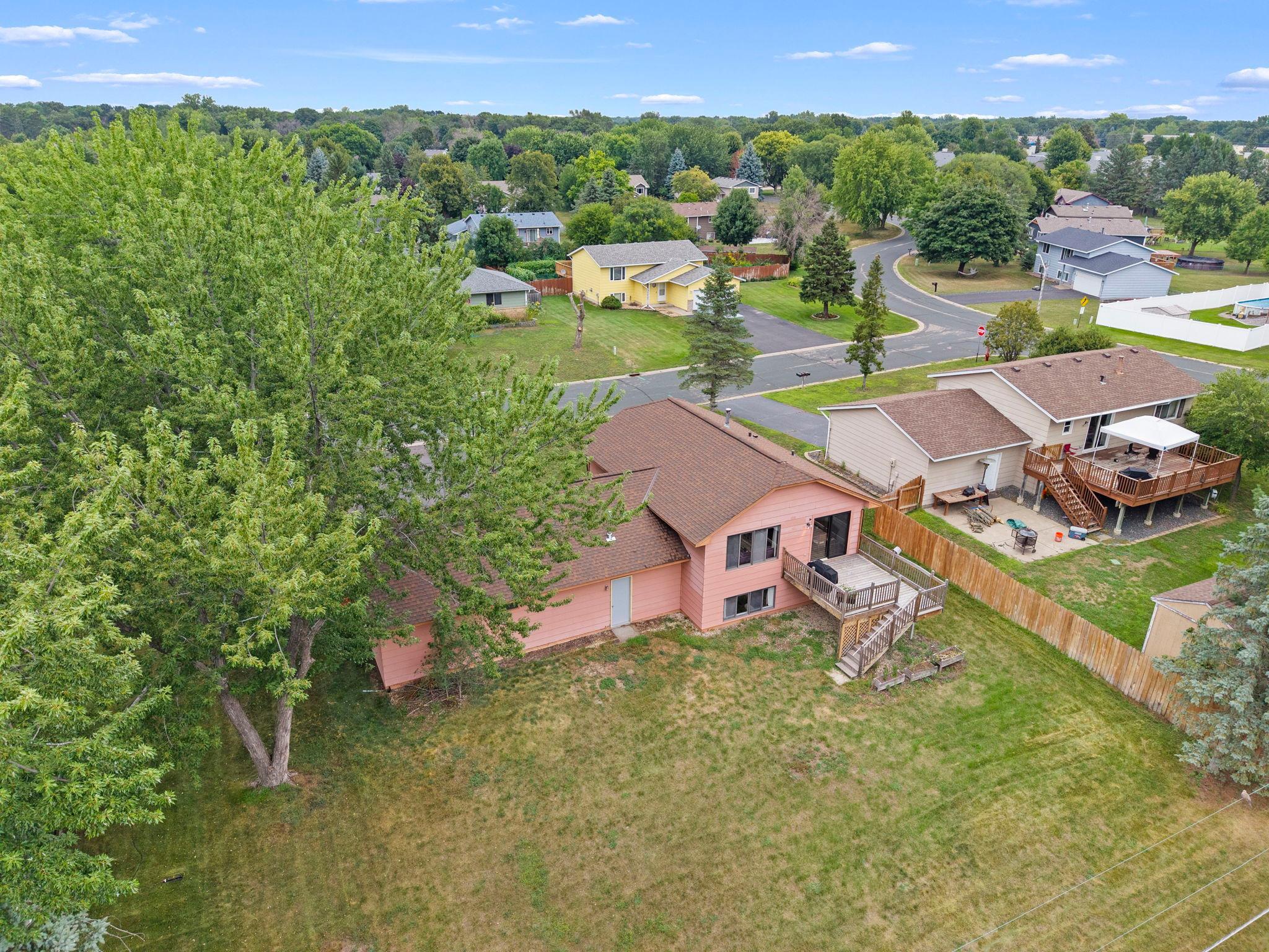 1266 129th Ln NE, Blaine, MN 55434