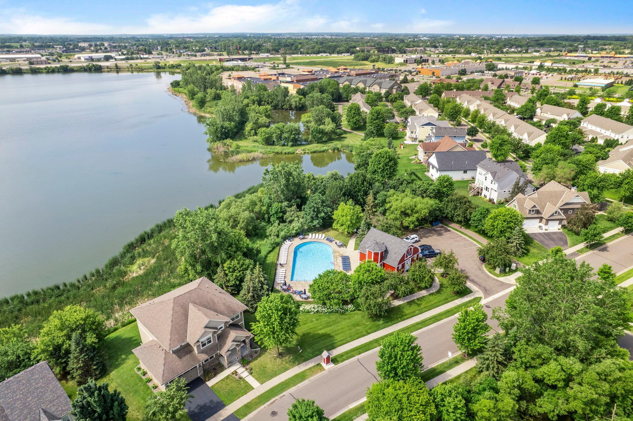 11282 68th St NE, Albertville, MN 55301