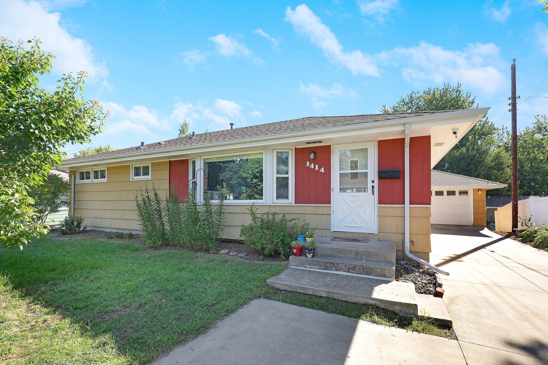 3414 Yates Ave N, Crystal, MN 55422
