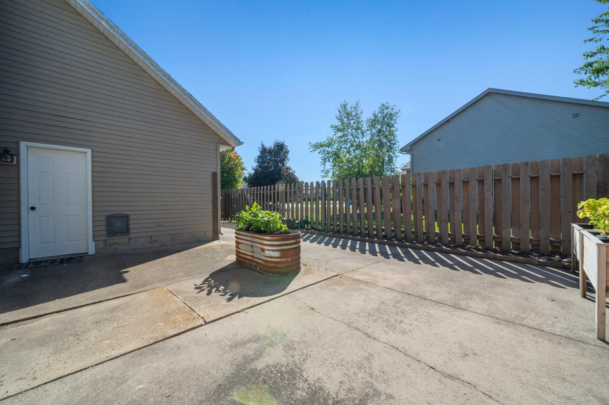 101 Glenn Rd NW, Alexandria, MN 56308