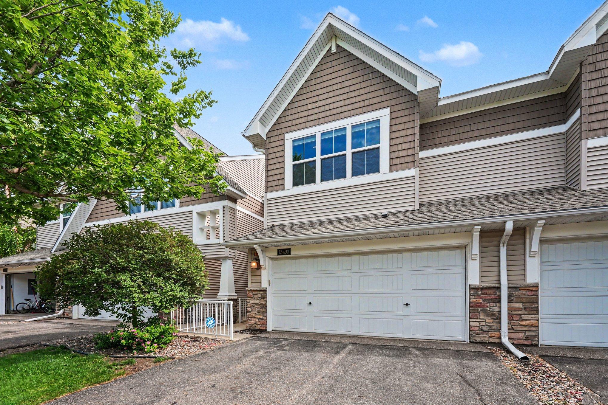 15493 June Grass Ln, Eden Prairie, MN 55347