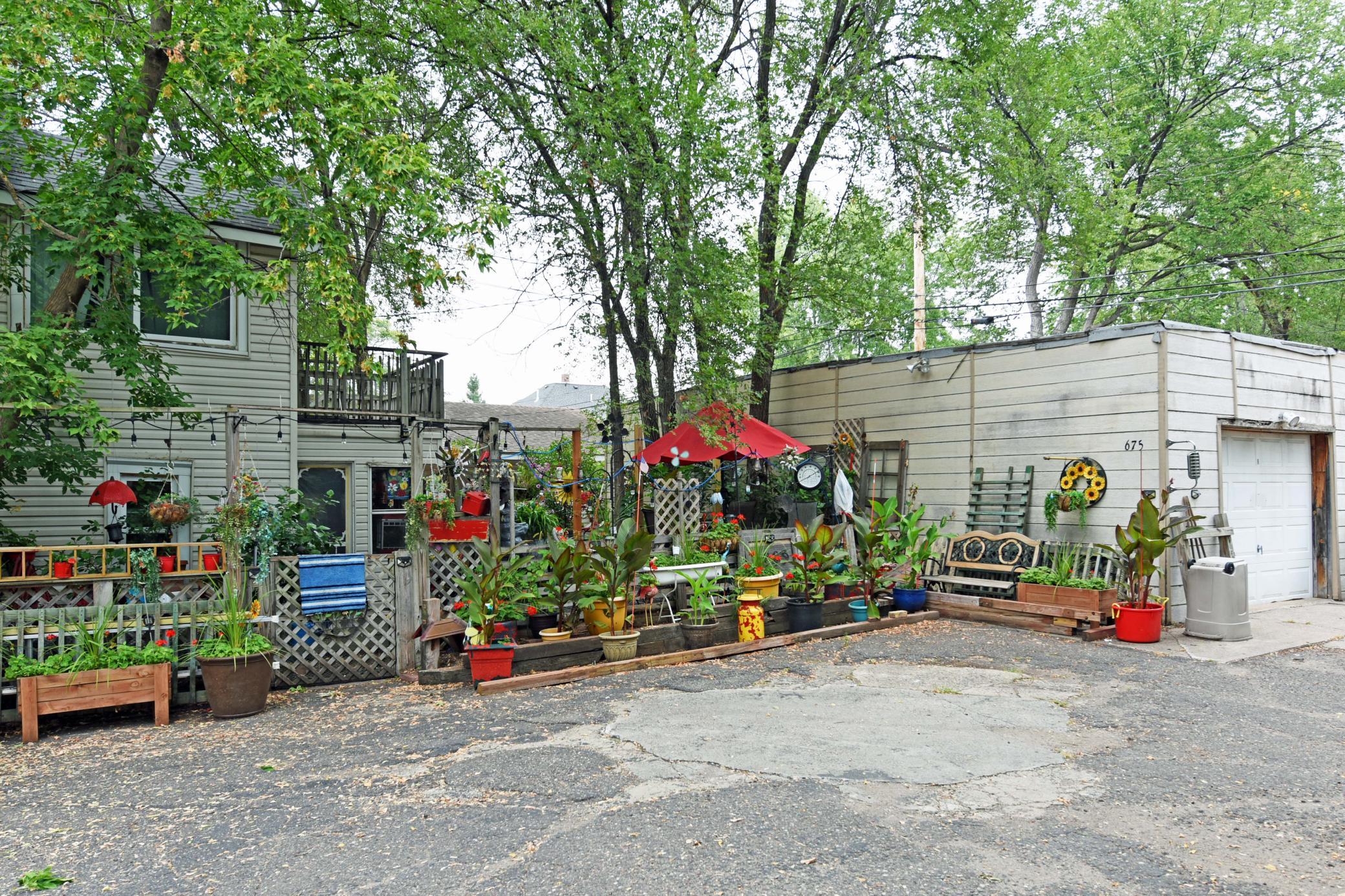 675 Old Highway 8 NW, New Brighton, MN 55112