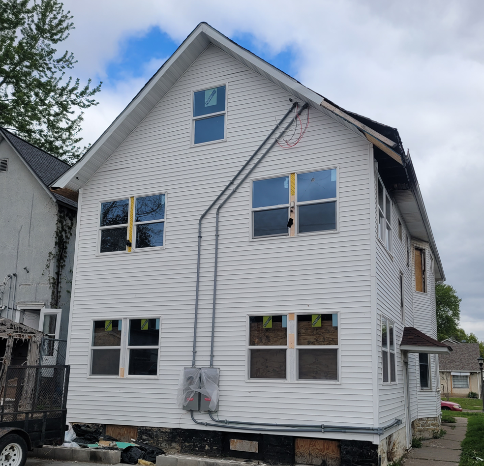 716 Rose Ave E, Saint Paul, MN 55106