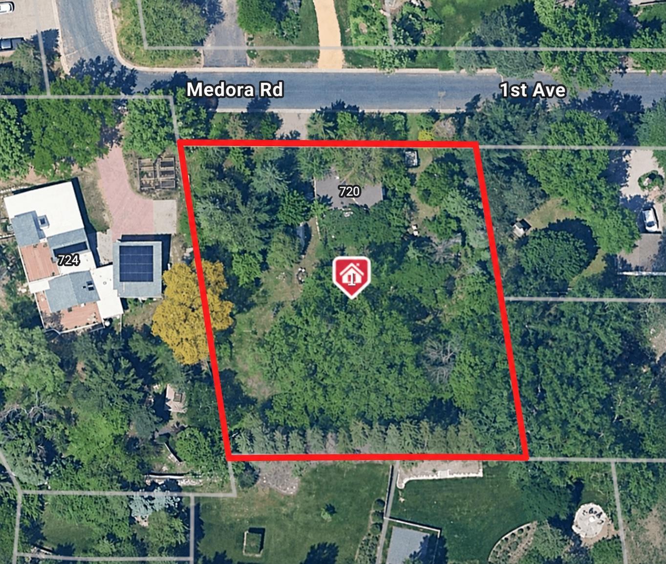 720 1st Ave, Mendota Heights, MN 55118