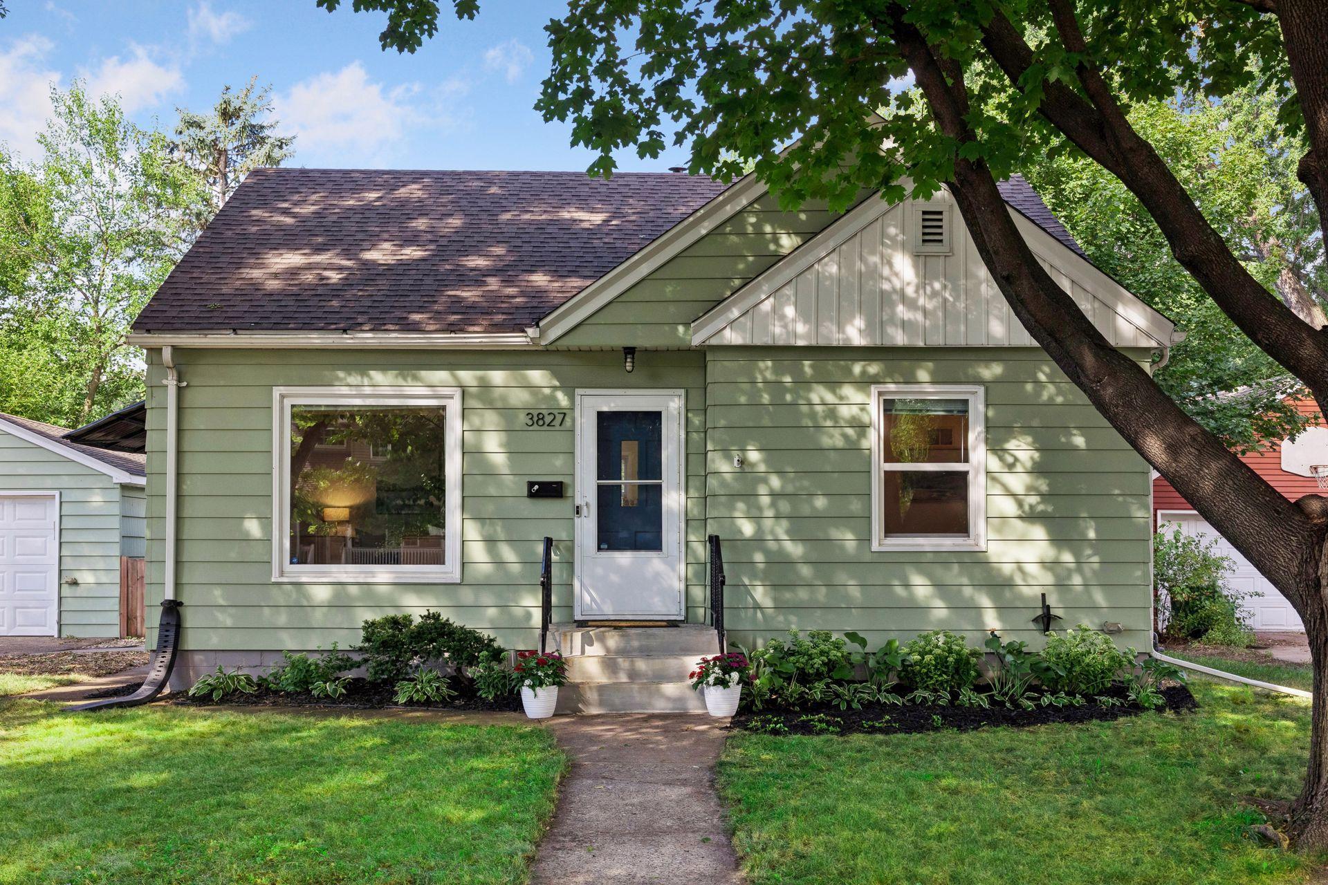 3827 Welcome Ave N, Crystal, MN 55422