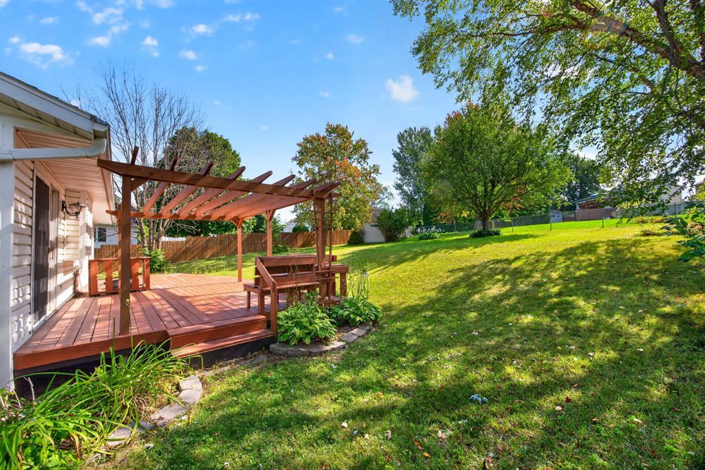 316 11th St NW, Byron, MN 55920