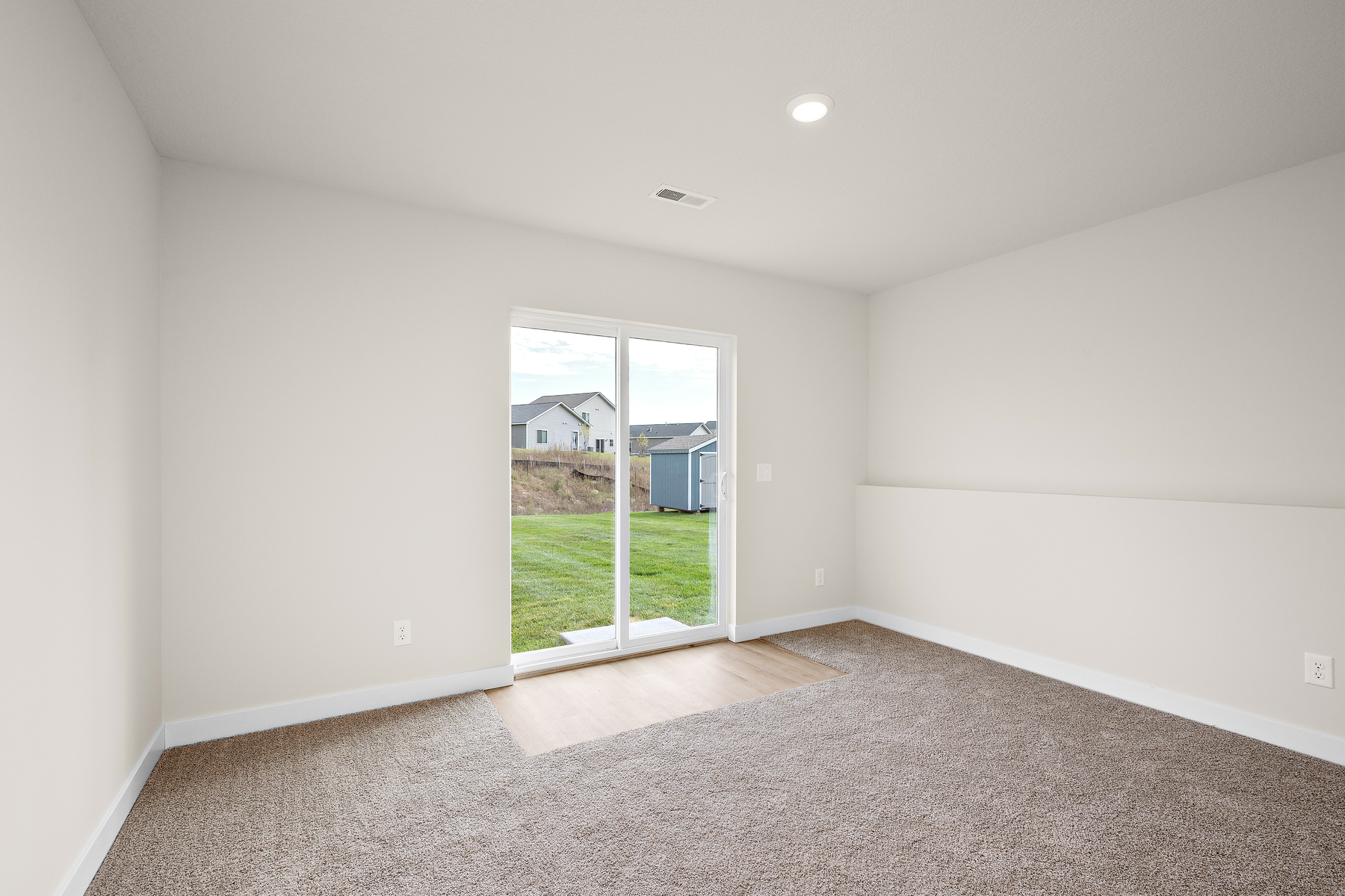7688 Birch St, Clear Lake, MN 55319