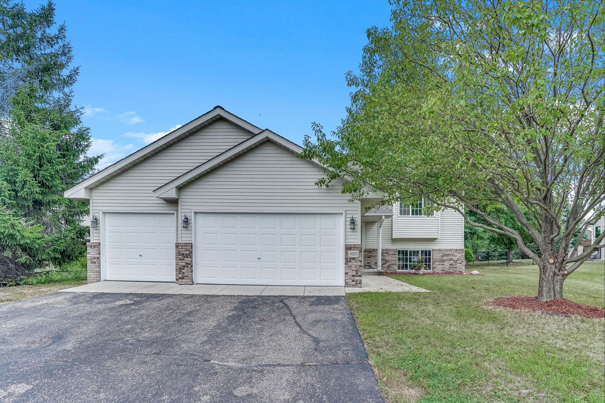 405 5th St NW, Saint Michael, MN 55376