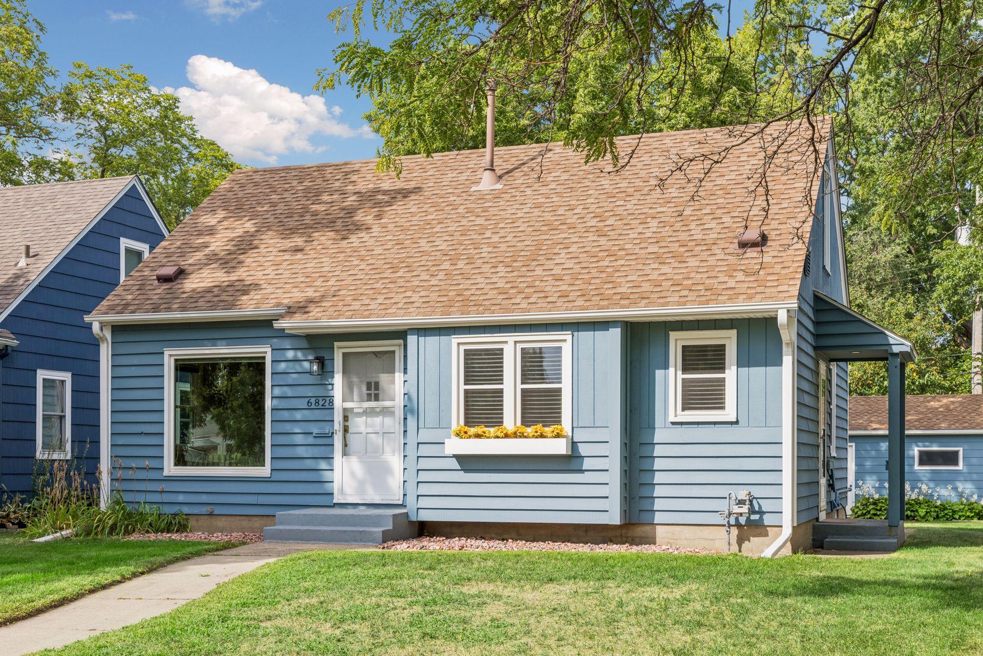 6828 Grand Ave S, Richfield, MN 55423