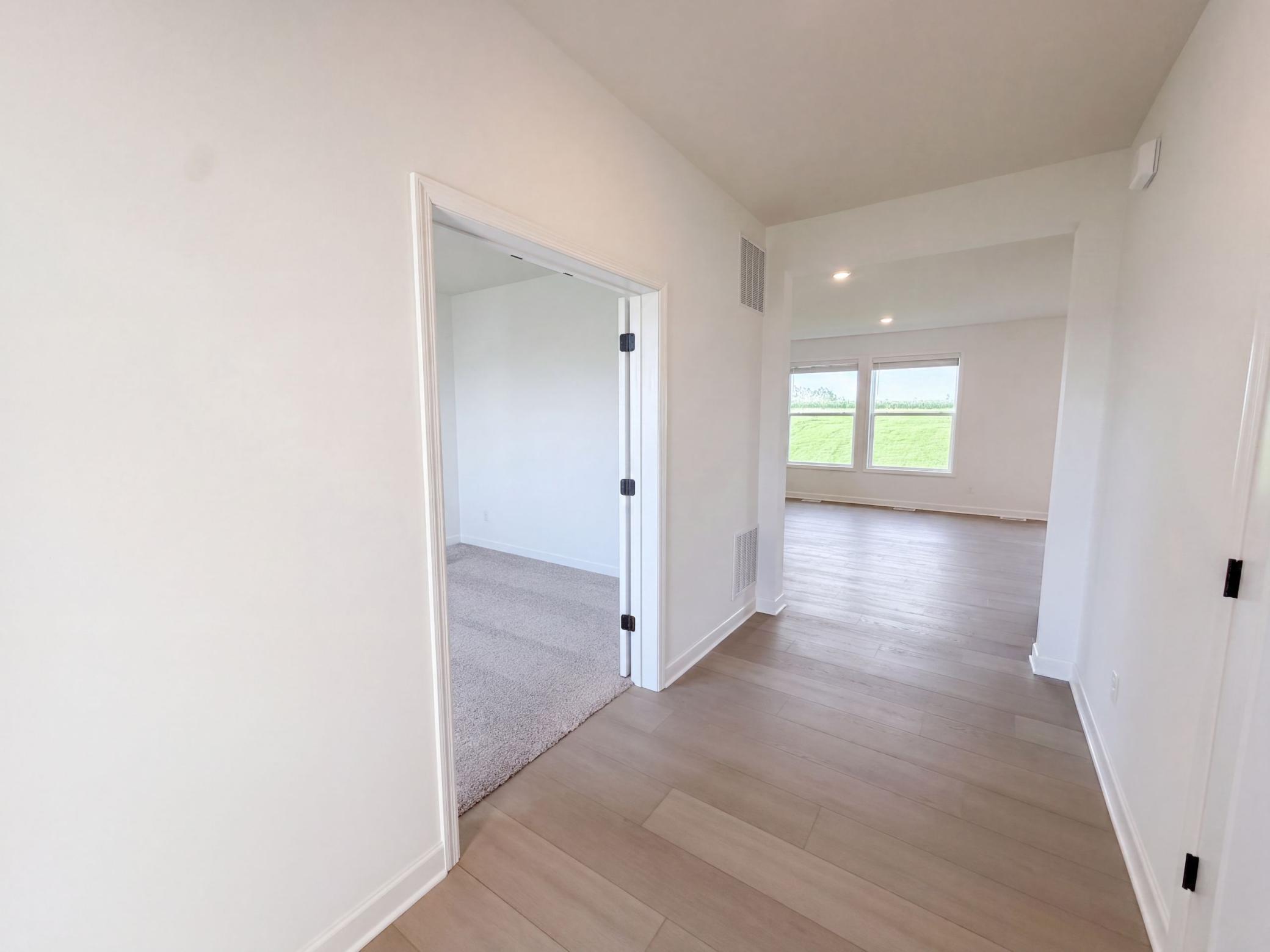 1577 Upper 141st St E, Rosemount, MN 55068