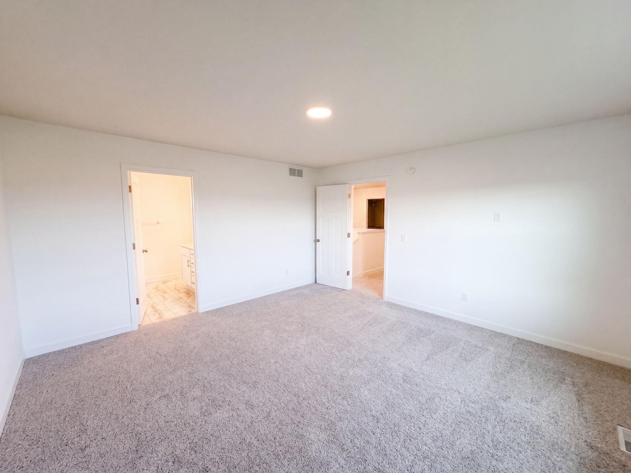 1750 Upper 141st St E, Rosemount, MN 55068
