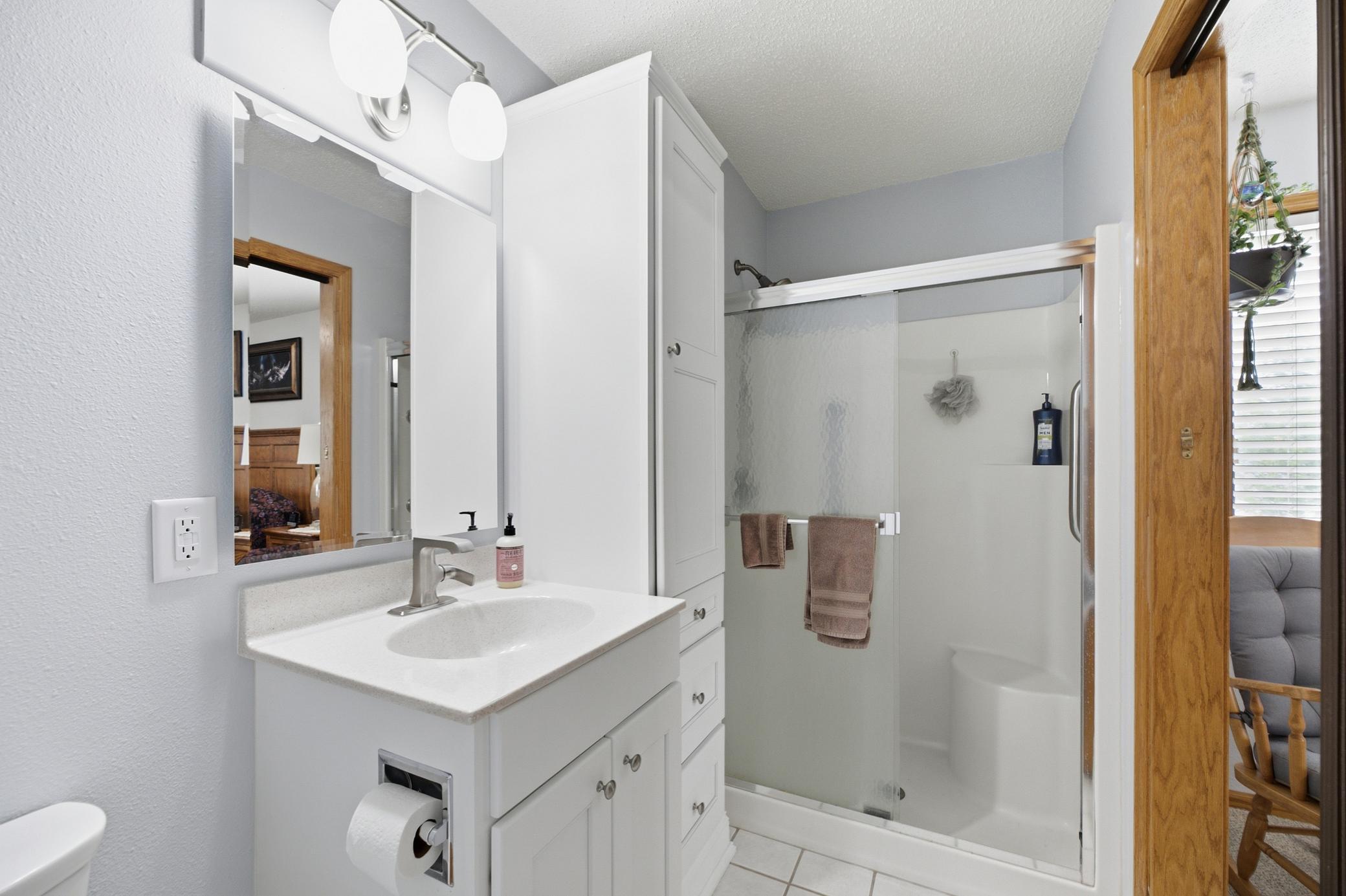 3201 14th St S #203, Moorhead, MN 56560