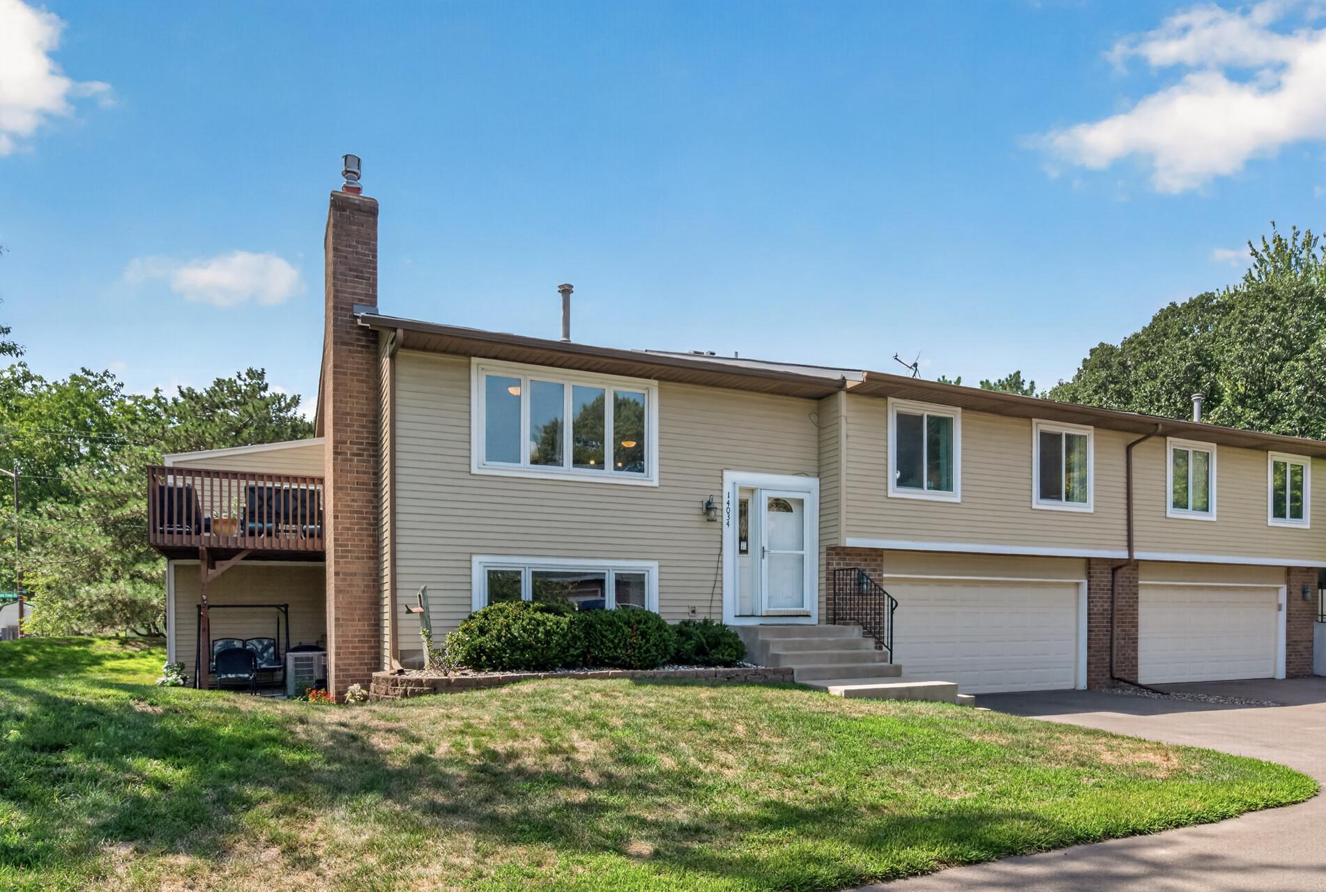 14034 Heywood Pa, Apple Valley, MN 55124