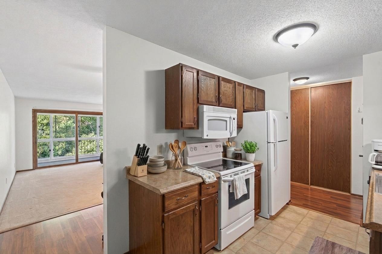 135 Viking Dr E #309, Little Canada, MN 55117
