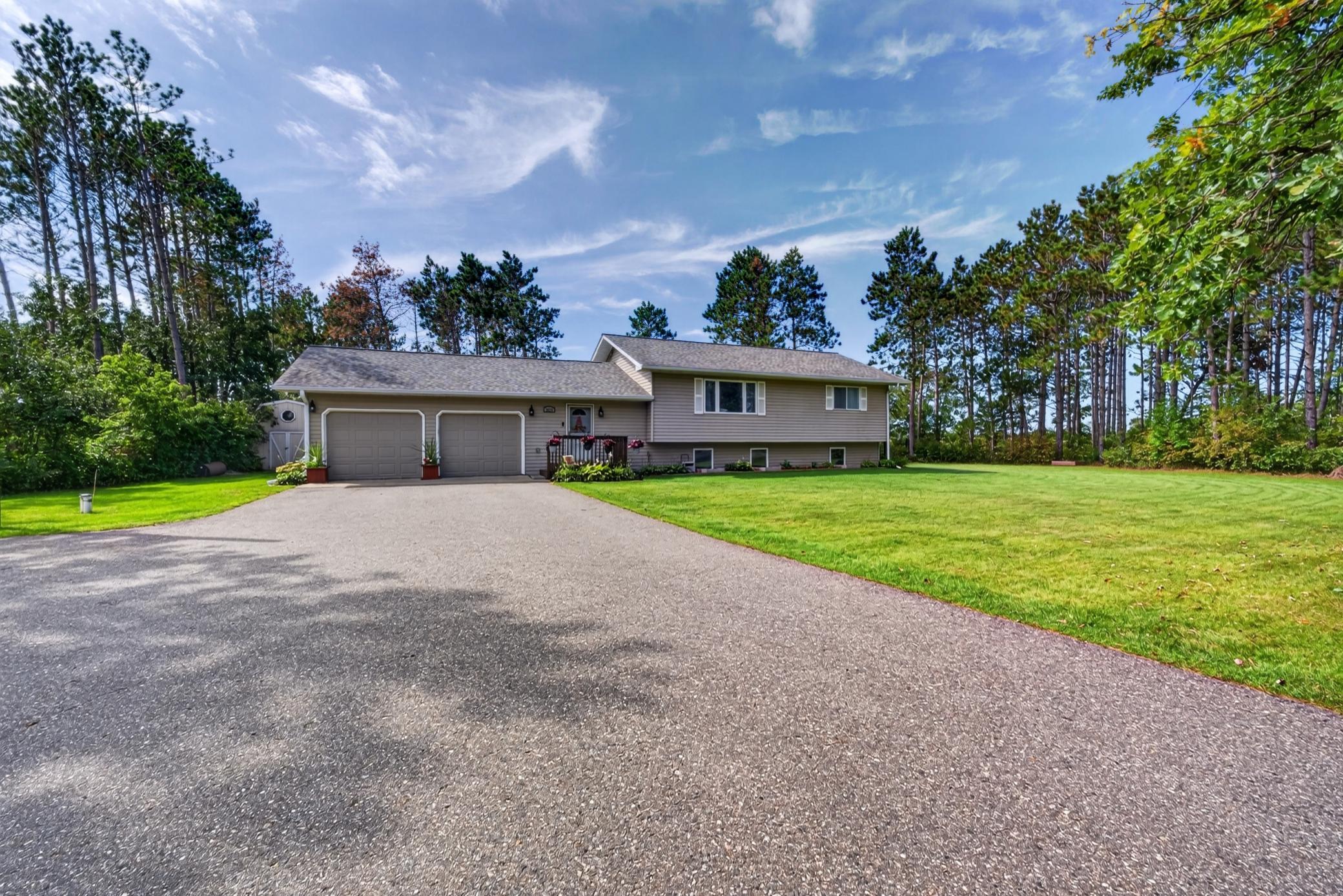 2122 Harrison Ct SW, Bemidji, MN 56601