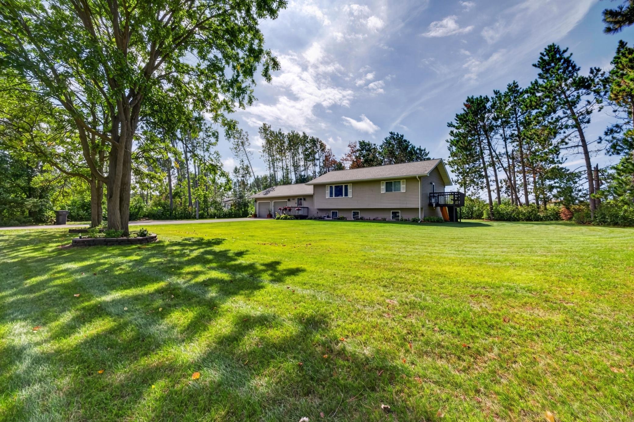 2122 Harrison Ct SW, Bemidji, MN 56601