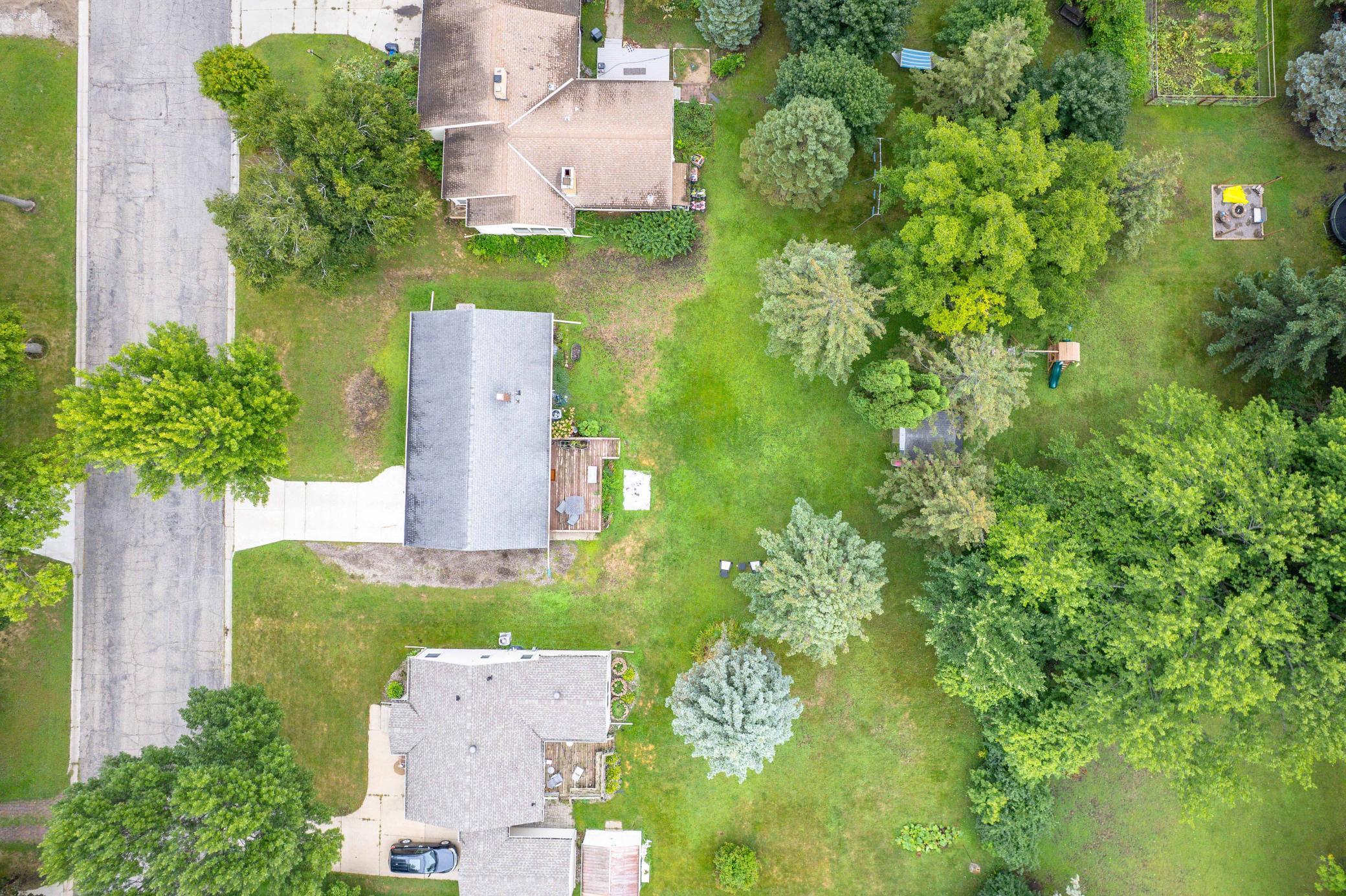 416 E Saint Charles Ave, Fergus Falls, MN 56537