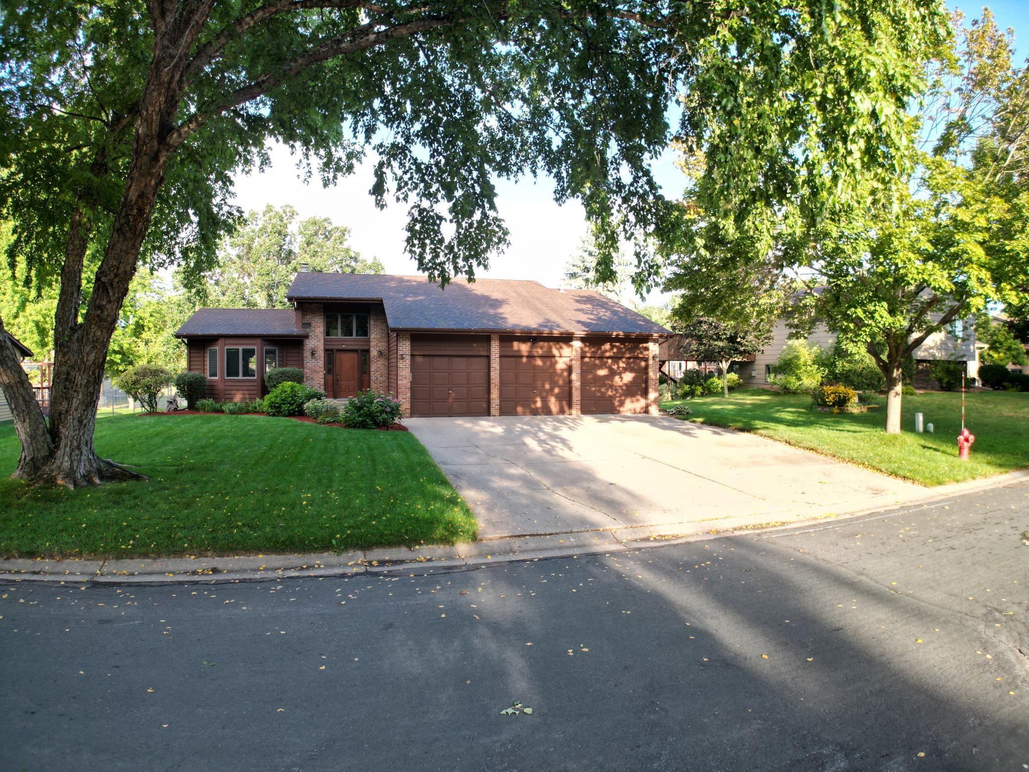 8301 Cooper Way, Inver Grove Heights, MN 55076