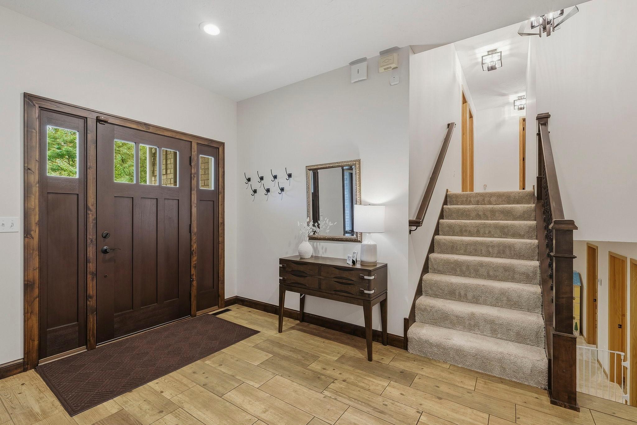 2580 Brinkhaus St, Chaska, MN 55318