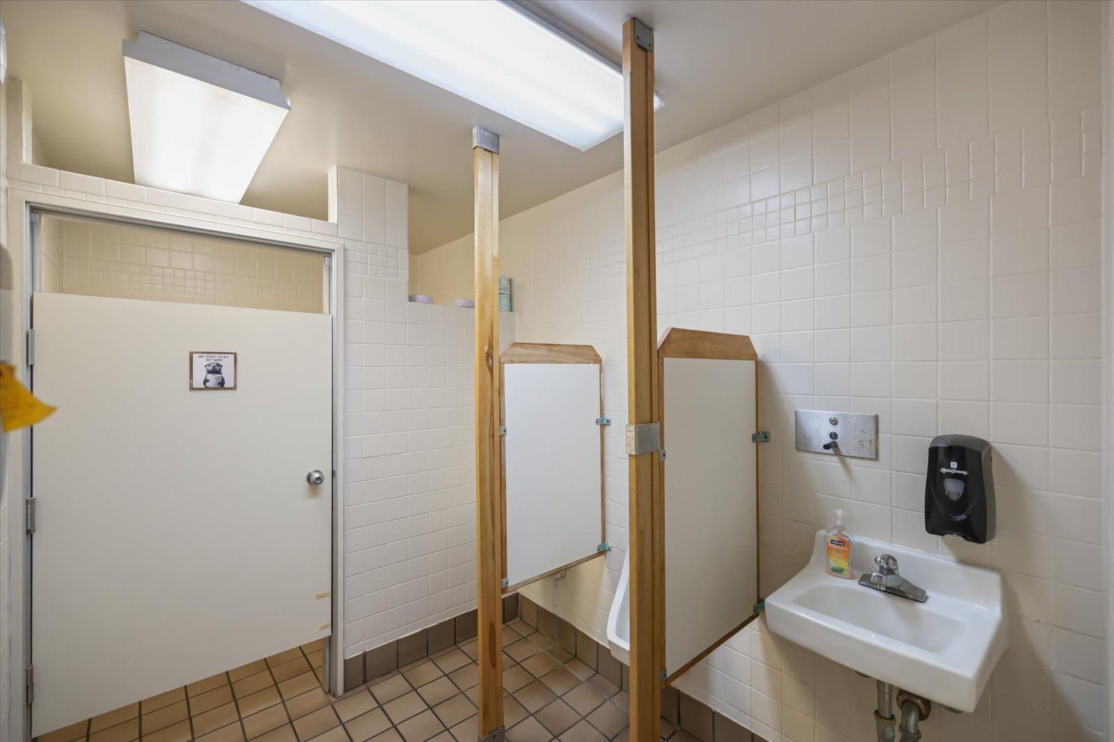 302 E Sheridan St, Ely, MN 55731