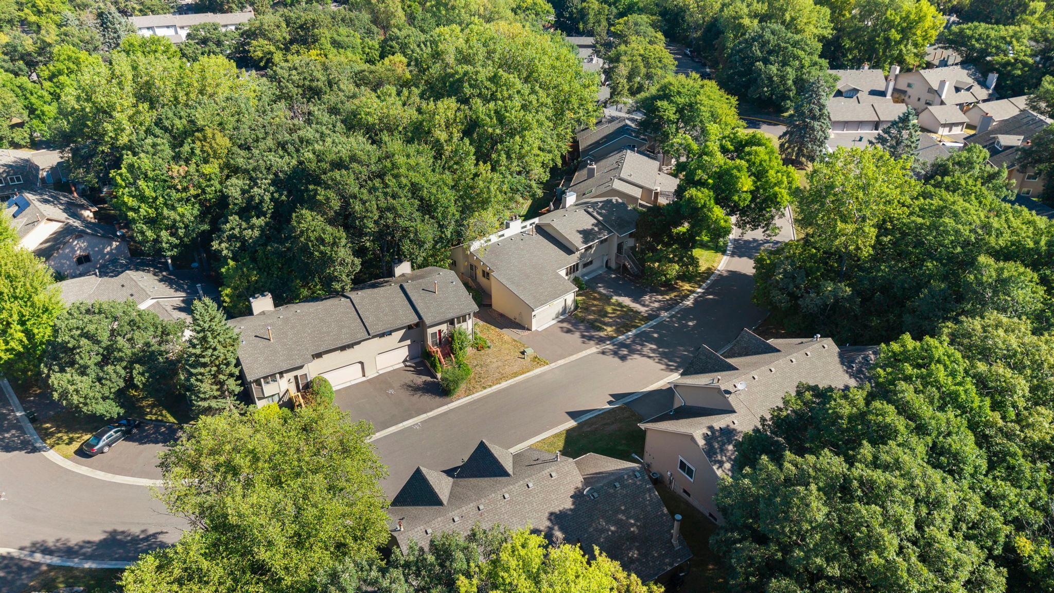 1583 S Bavarian Ps, Fridley, MN 55432