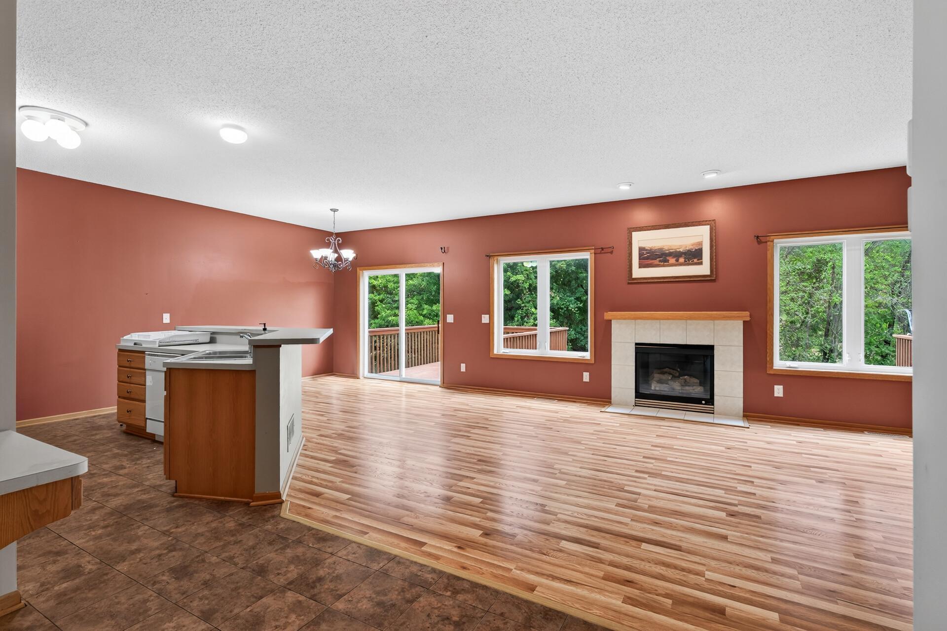 18563 Tyler St NW, Elk River, MN 55330