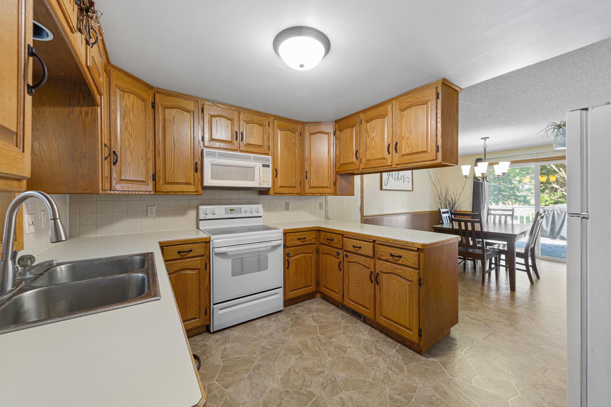 414 S Main St, Medford, MN 55049